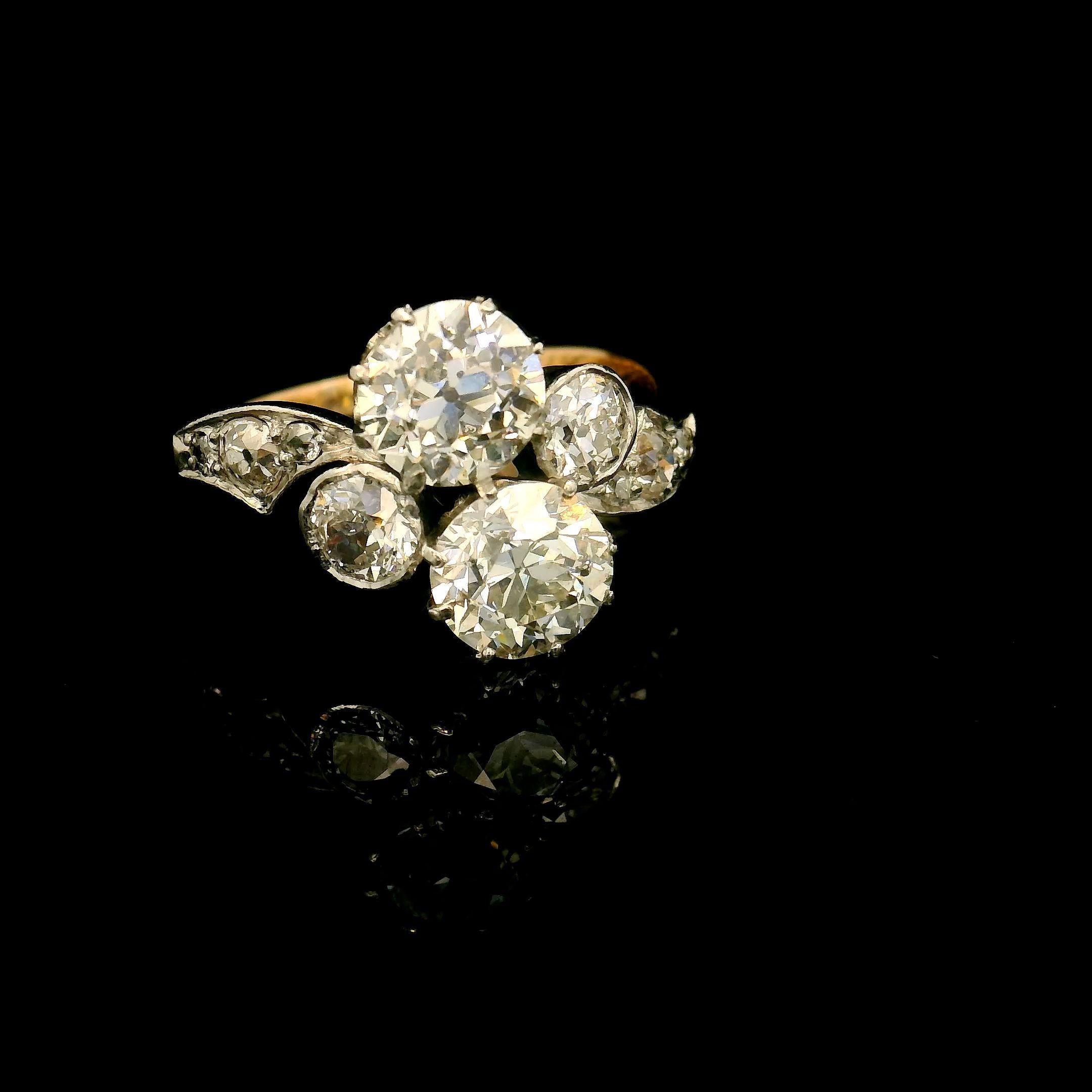 Gold 18K Antique Victorian Toi et Moi 1.00 carat and 0.95 carat Diamond ring 2
