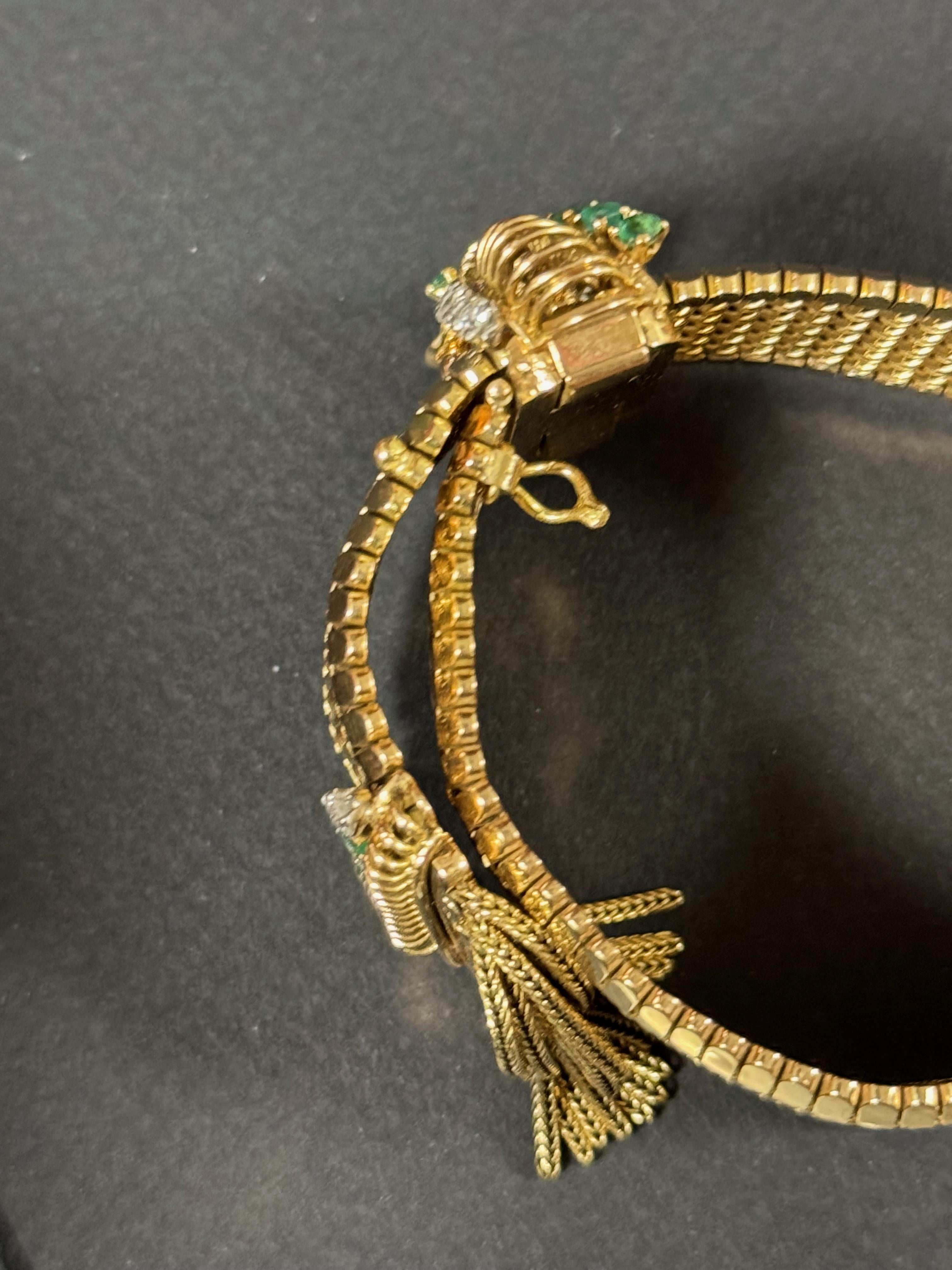 Rough Cut Gold 18k, Emerald and Diamond Belt Bracelet circa 1930-1950 For Sale