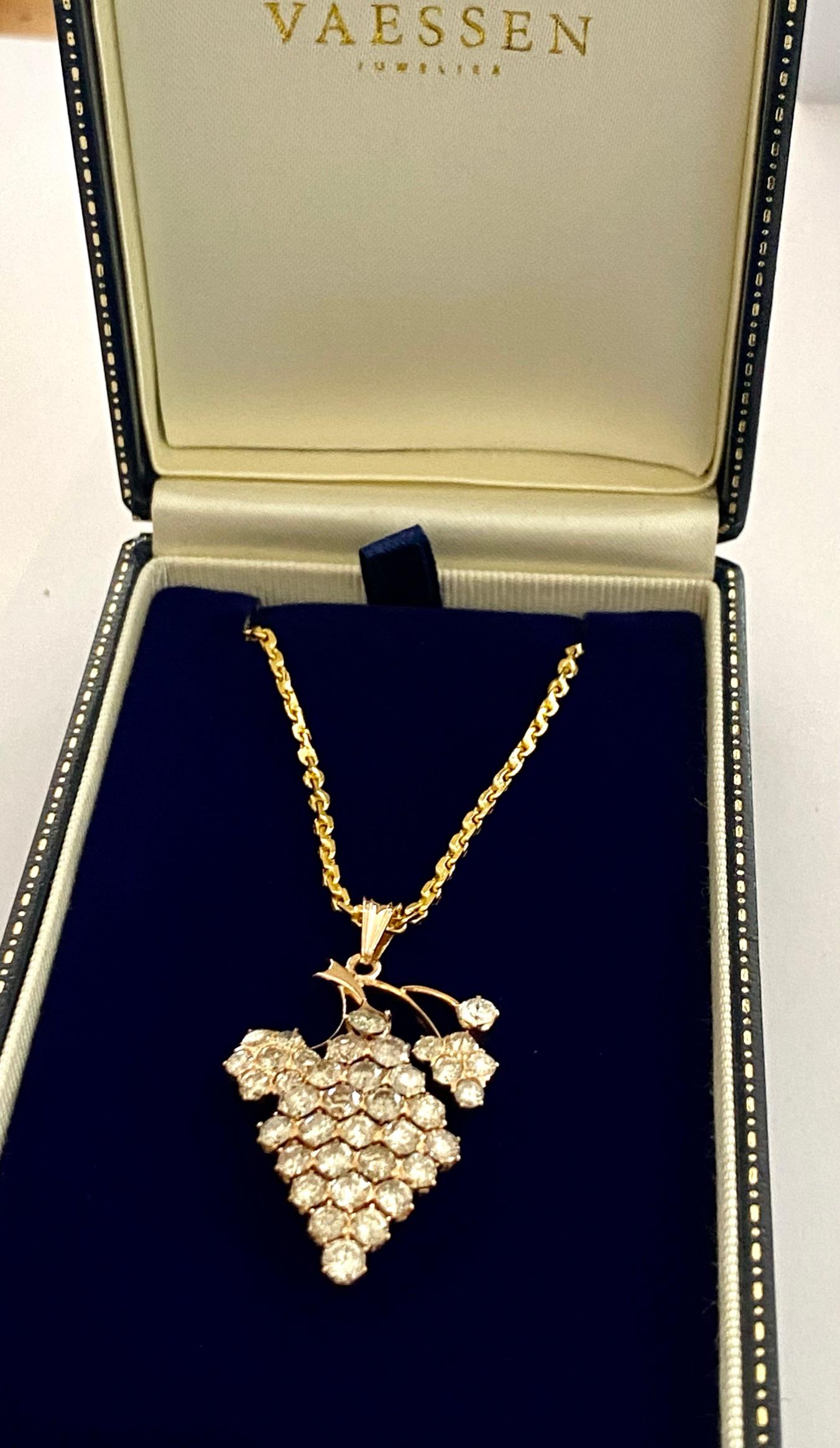 Gold 20K. '833/-' Necklace with a 