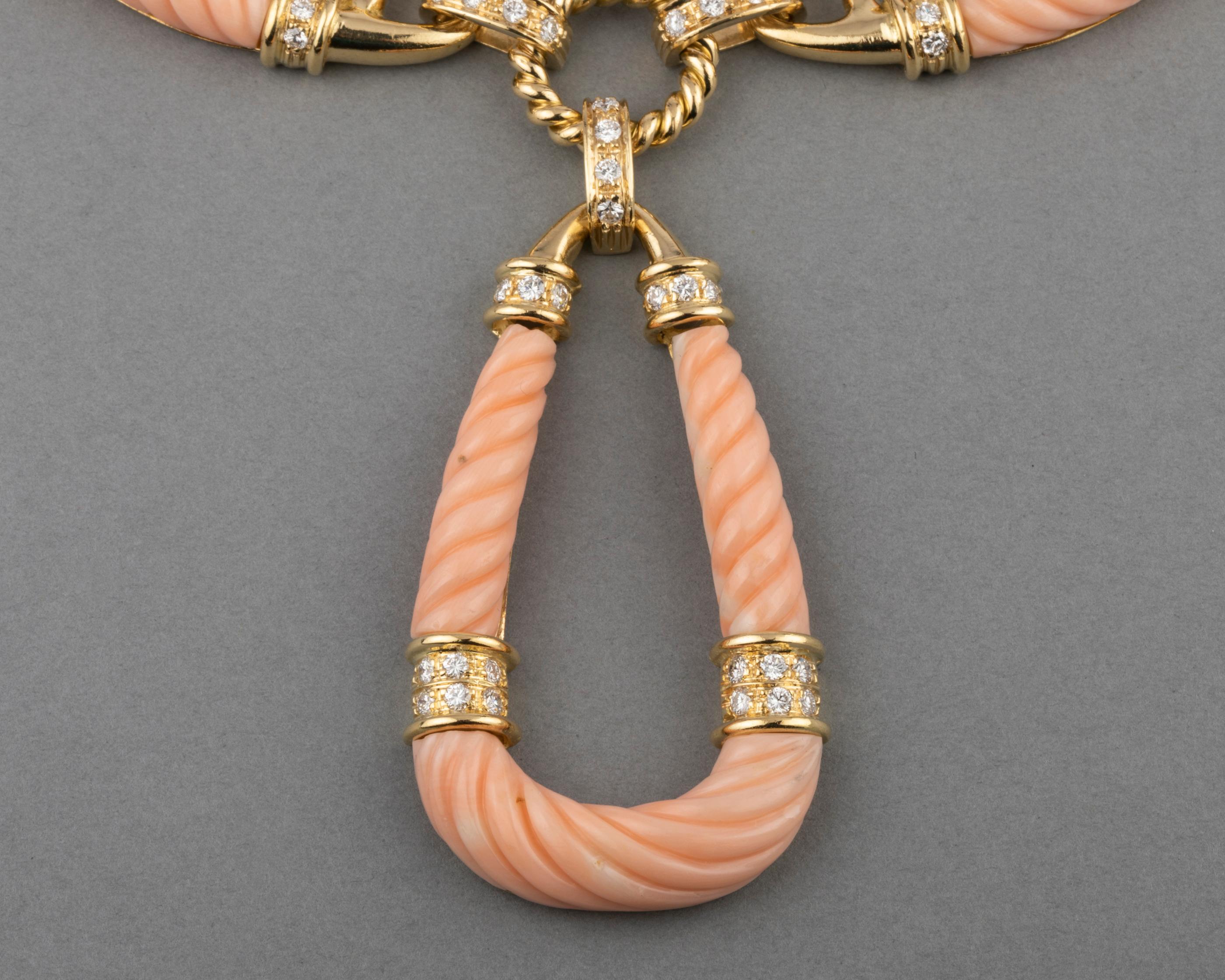 Gold 3.50 Carat Diamonds and Coral French Vintage Necklace For Sale 4