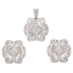Gold-Anhänger-Set mit 3.91 Karat Diamanten