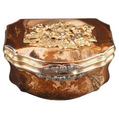 Antique Gold, Agate and Gemstones Snuffbox, 18th Century