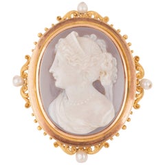 Antique Gold Agate and Natural Pearls Napoleon III Cameo