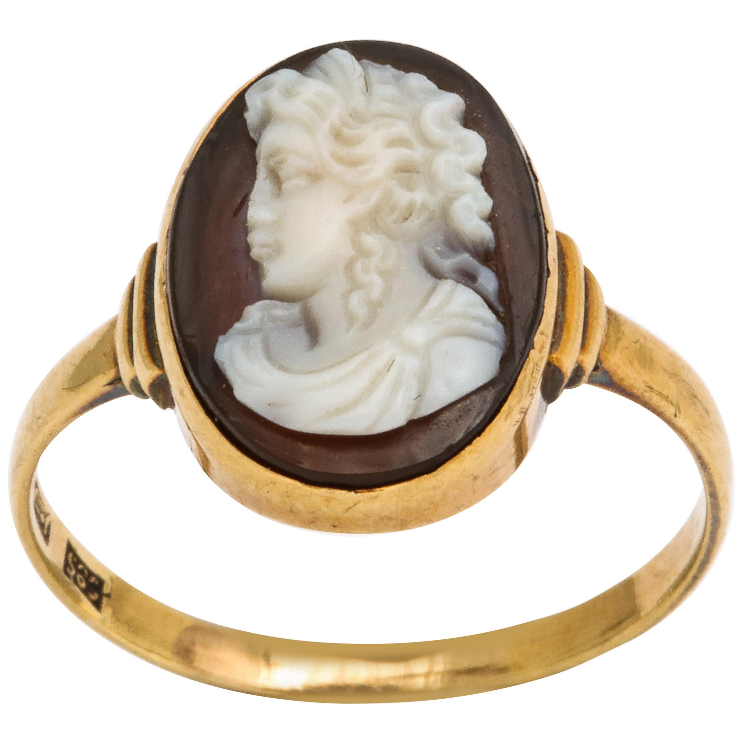 Gold Agate Cameo Ring, circa 1850