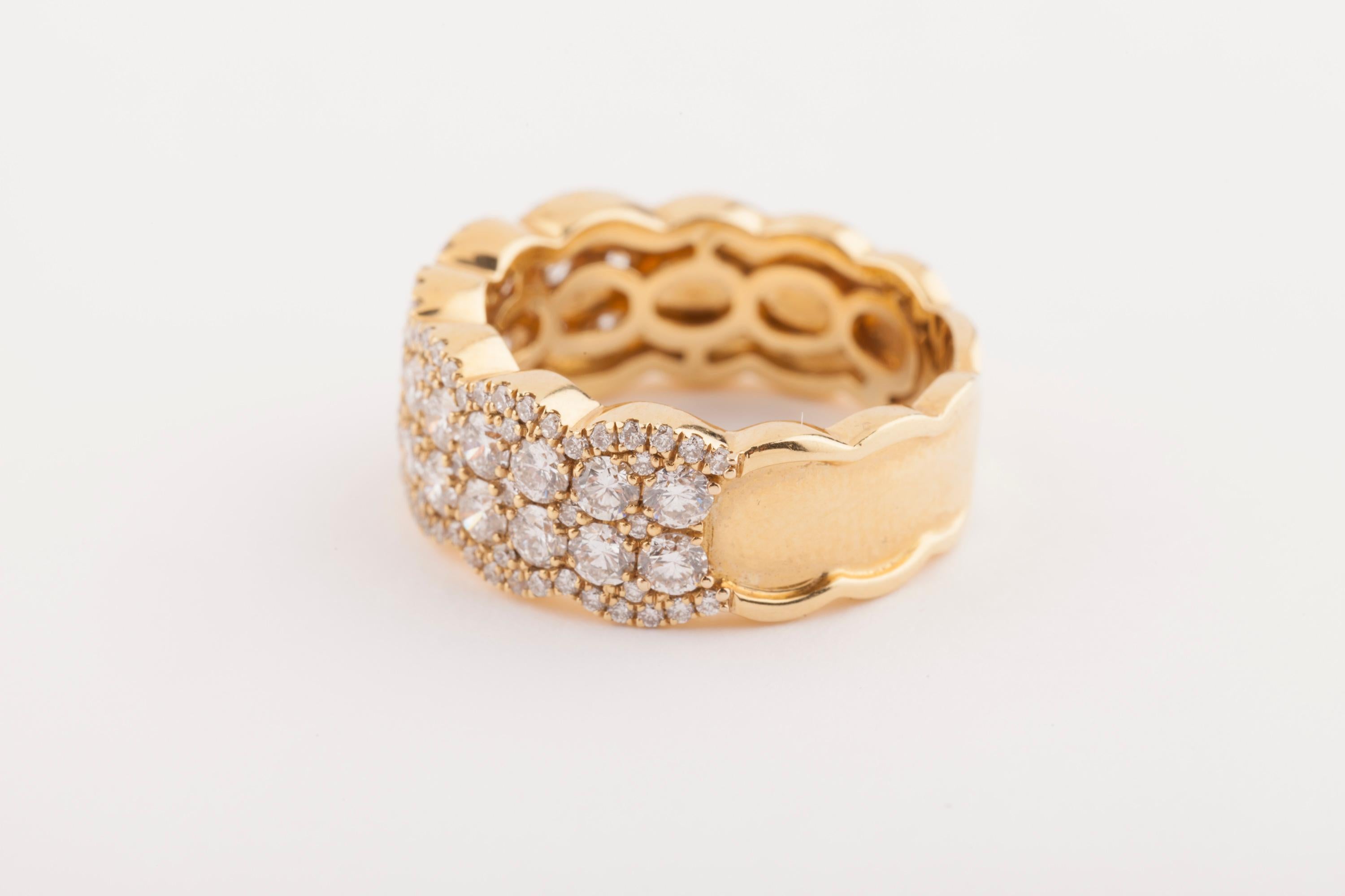 Women's Gold and 1.80 Carat Diamonds Band Ring For Sale