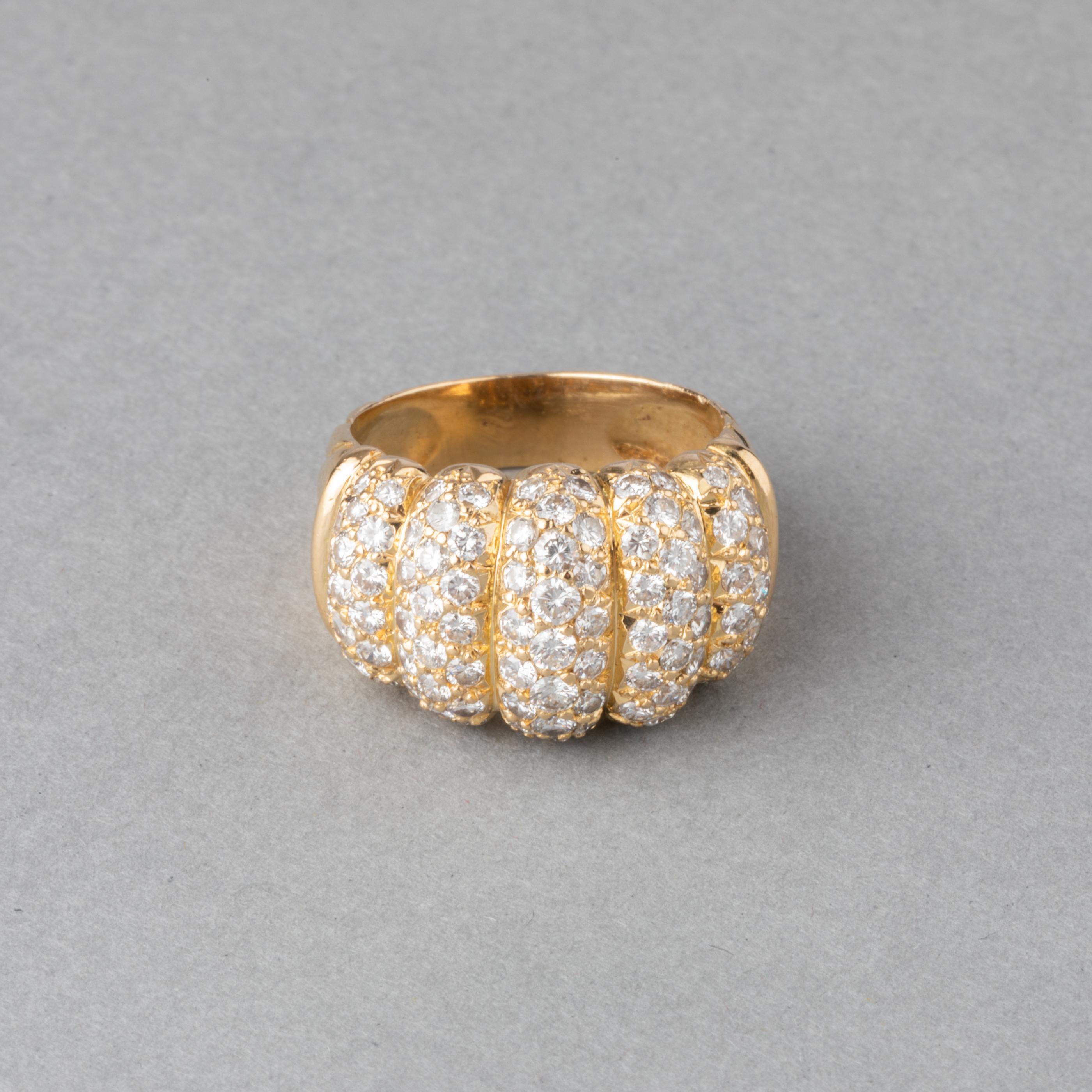 Gold and 2.50 Carats Diamonds Van Cleef & Arpels Ring For Sale 1