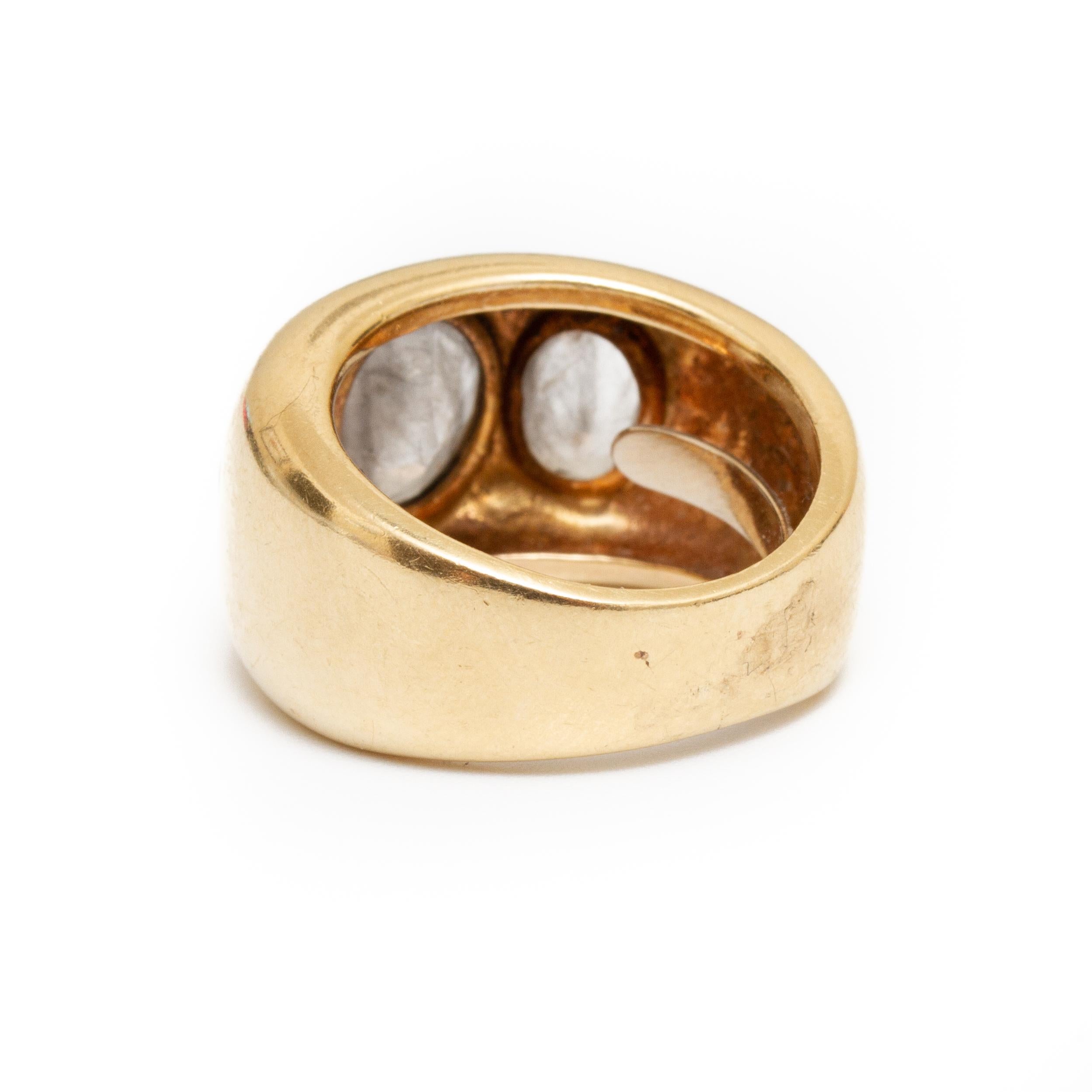 Women's or Men's Gold and 3 Oval Quartz Ring