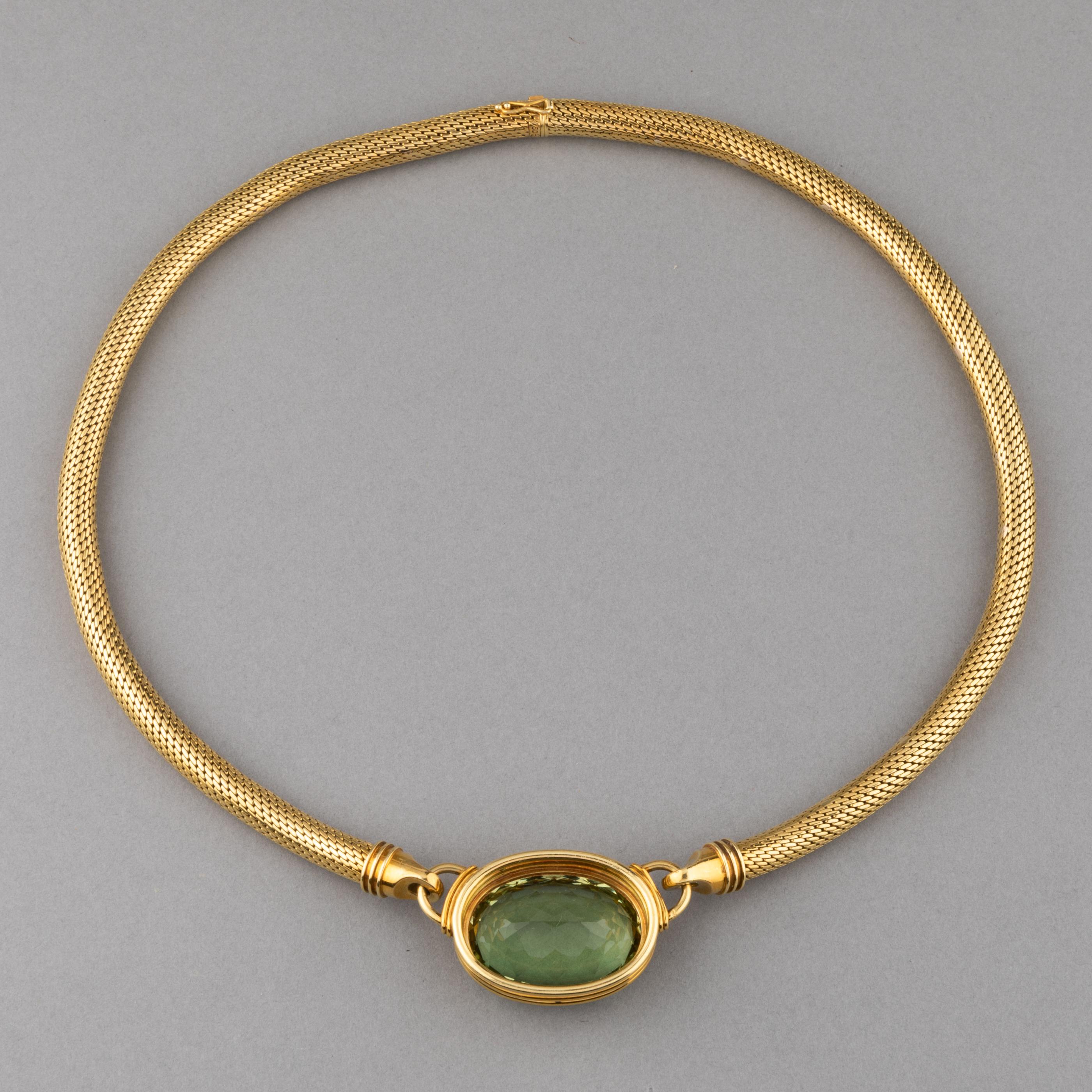Women's Gold and 30 Carats Peridot Gübelin Vintage Necklace For Sale