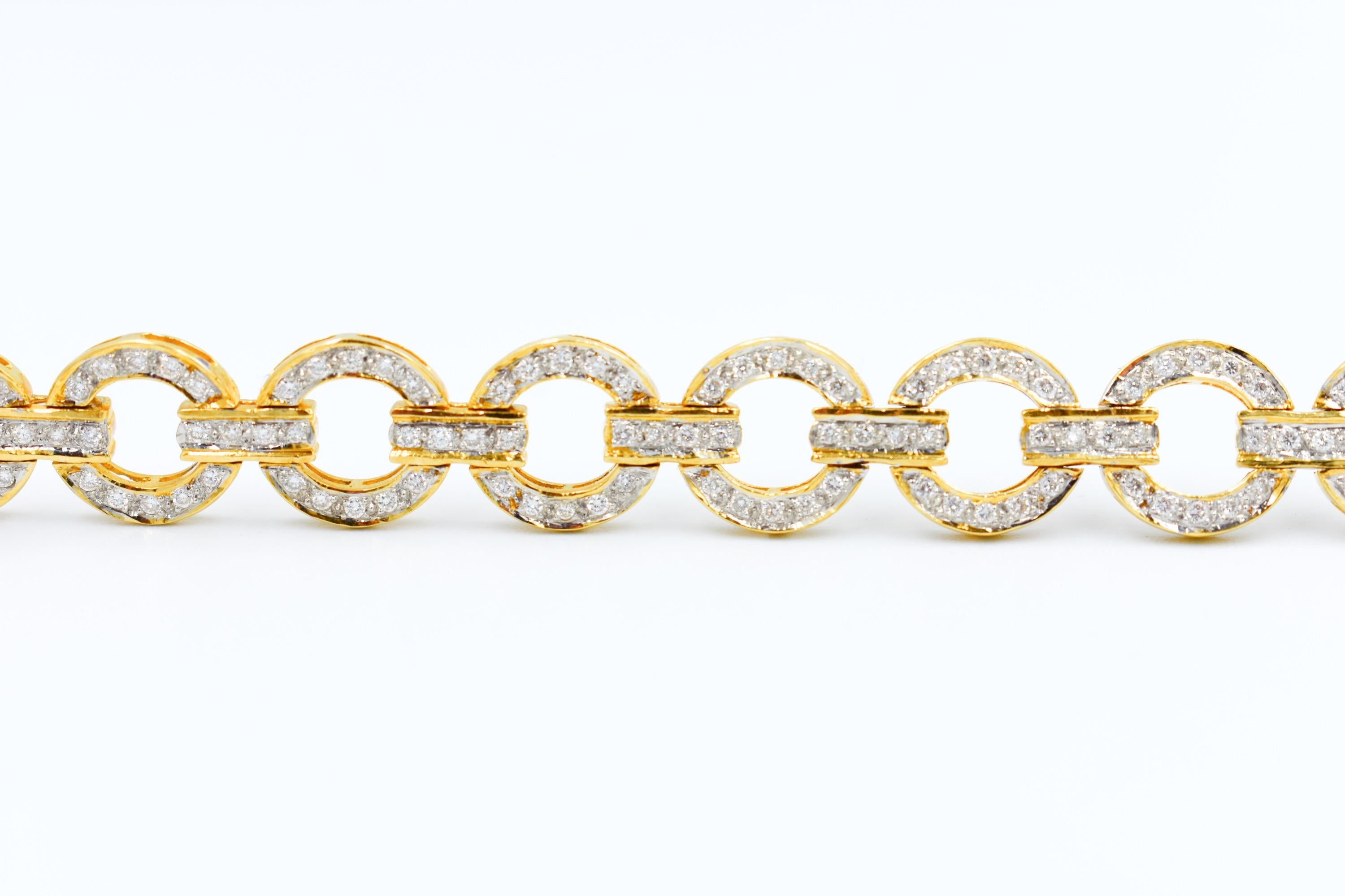 Contemporary Vintage Bracelet 18k Gold and 4 Carats Diamond Bracelet