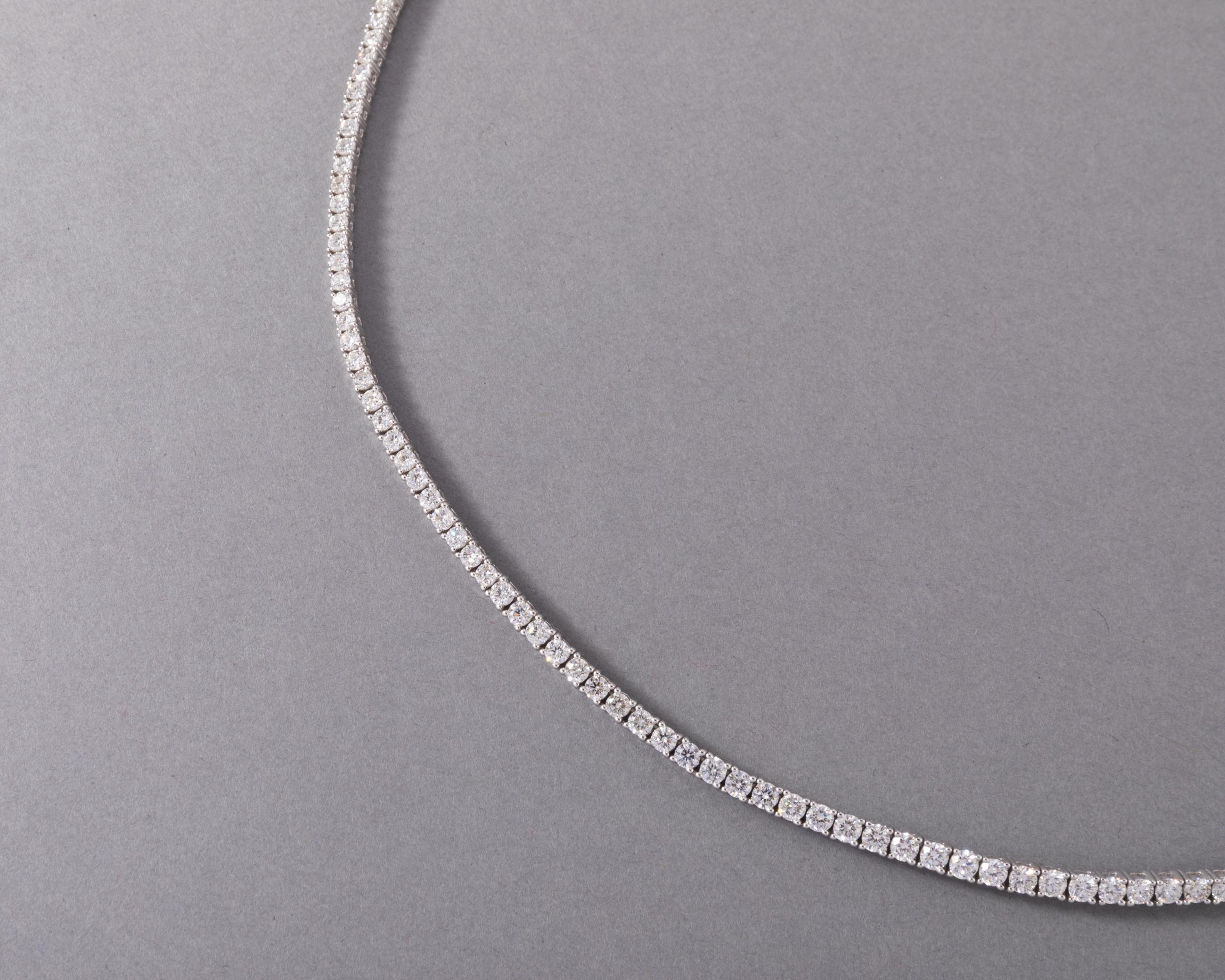 Gold and 7.02 Carats Diamonds River Necklace In New Condition For Sale In Saint-Ouen, FR