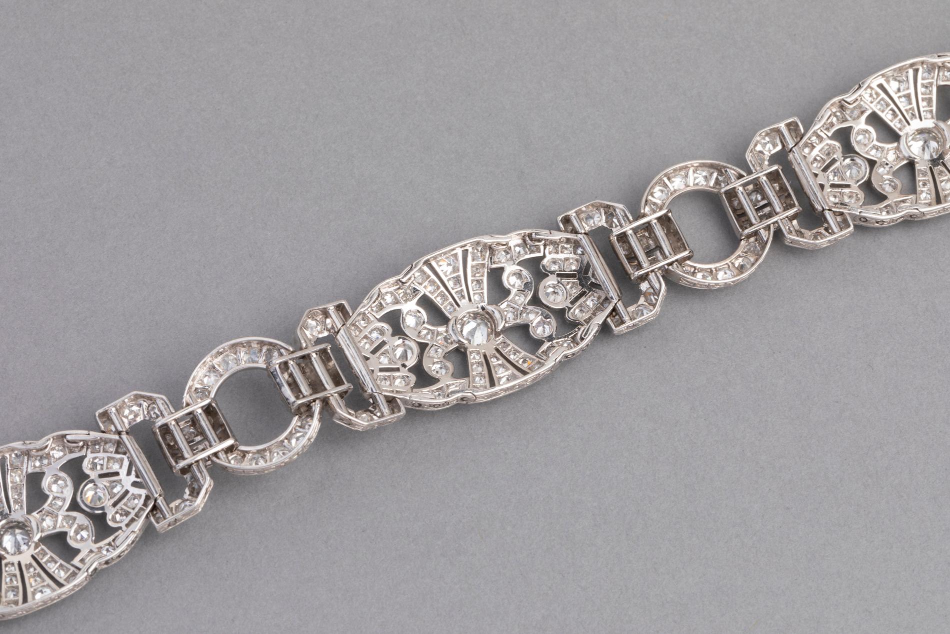 Gold and 9 Carat Diamonds French Art Deco Bracelet 9