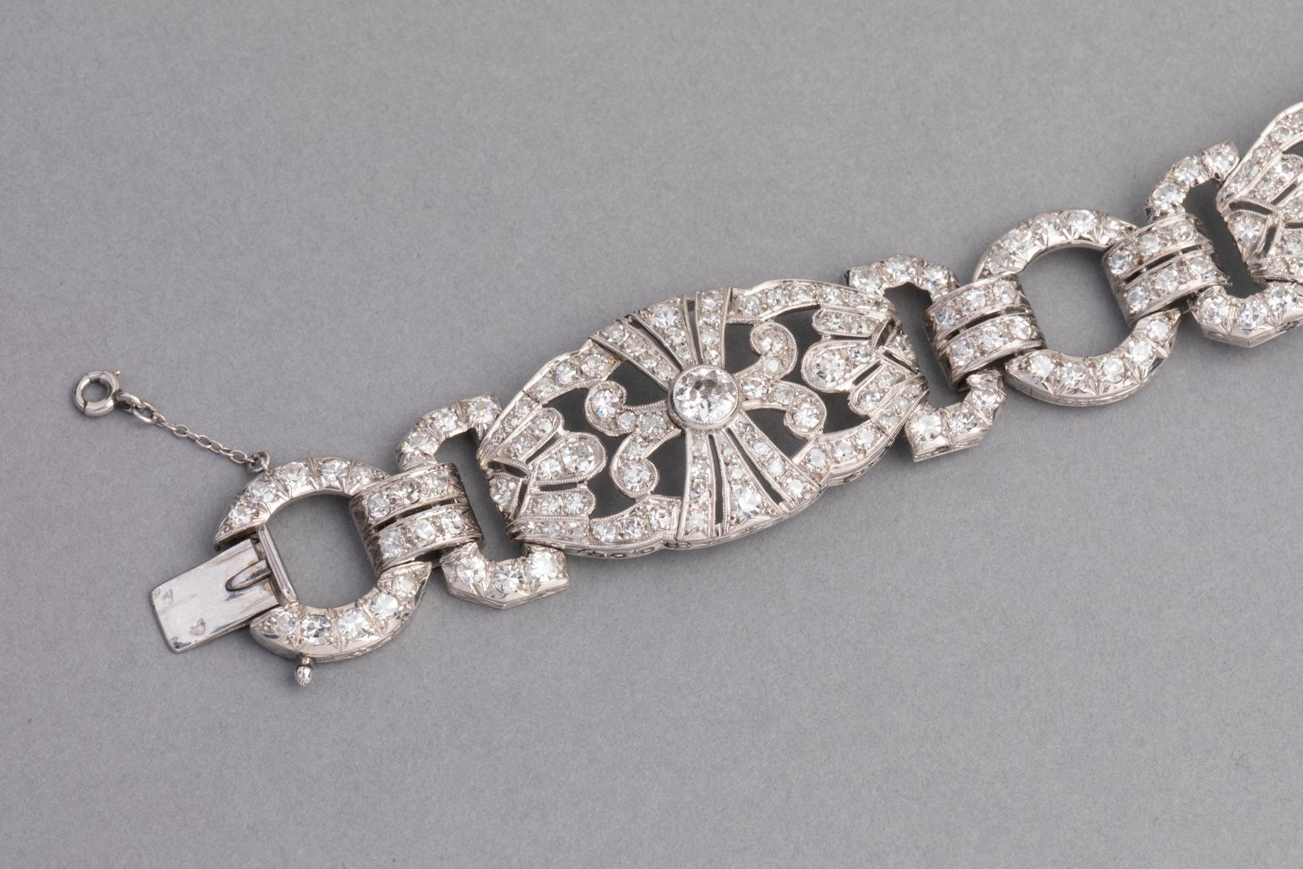 Women's Gold and 9 Carat Diamonds French Art Deco Bracelet