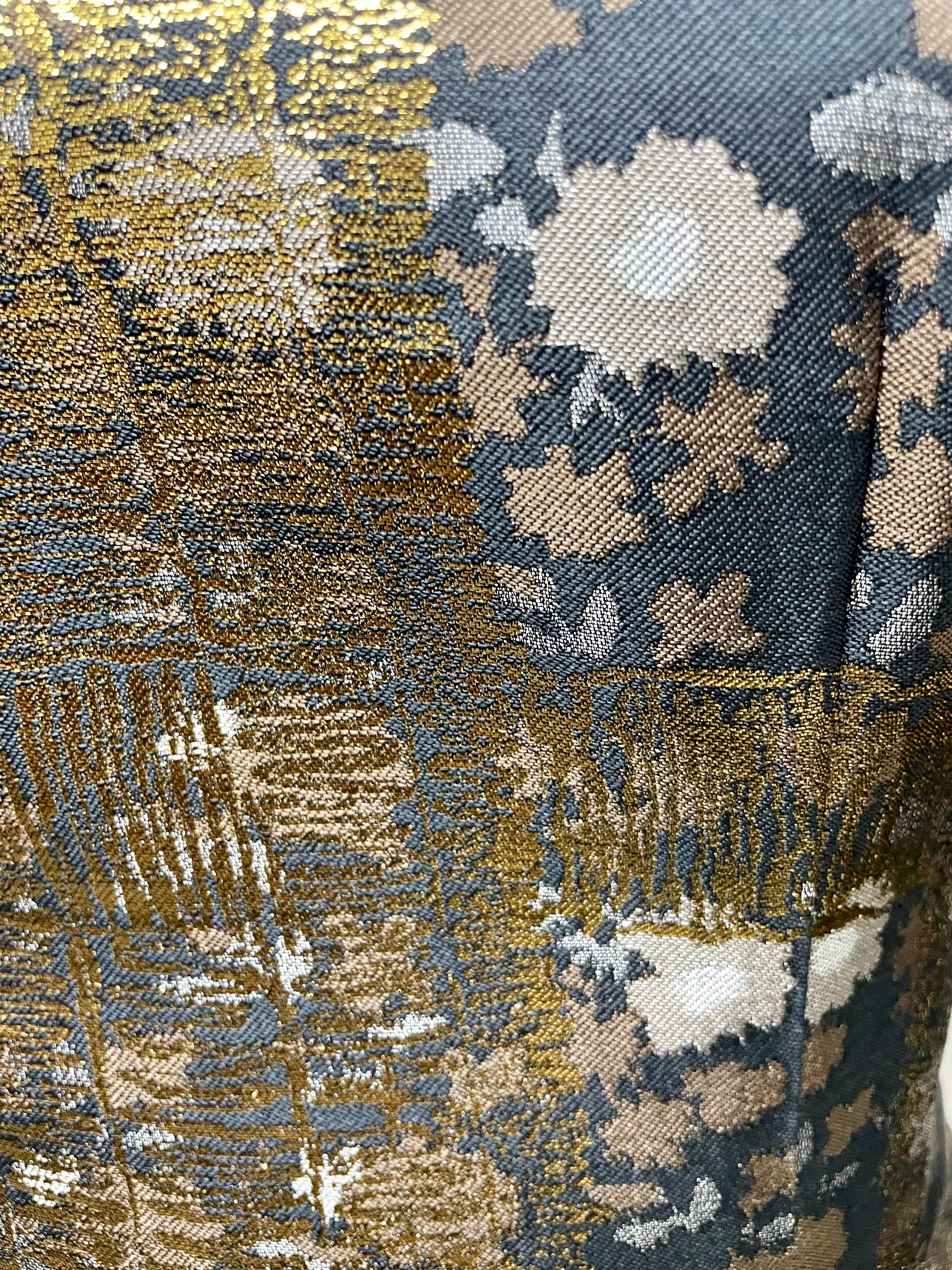 De las mujeres Vestido ajustado de manga larga de brocado francés y encaje en negro y dorado chic en venta