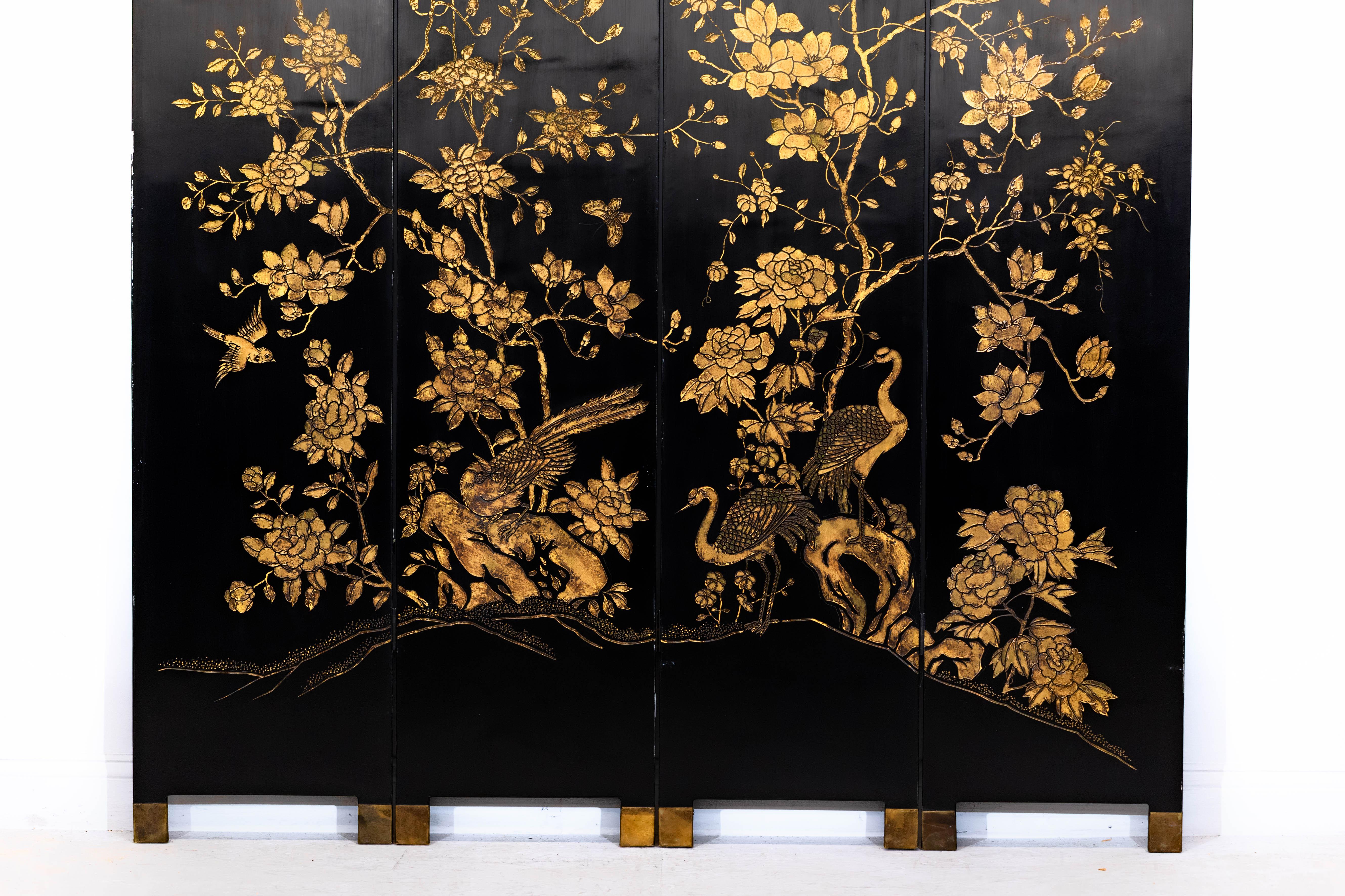 Gilt Gold and Black Lacquered Four-Panel Folding Screen with Birds and Blossoms For Sale