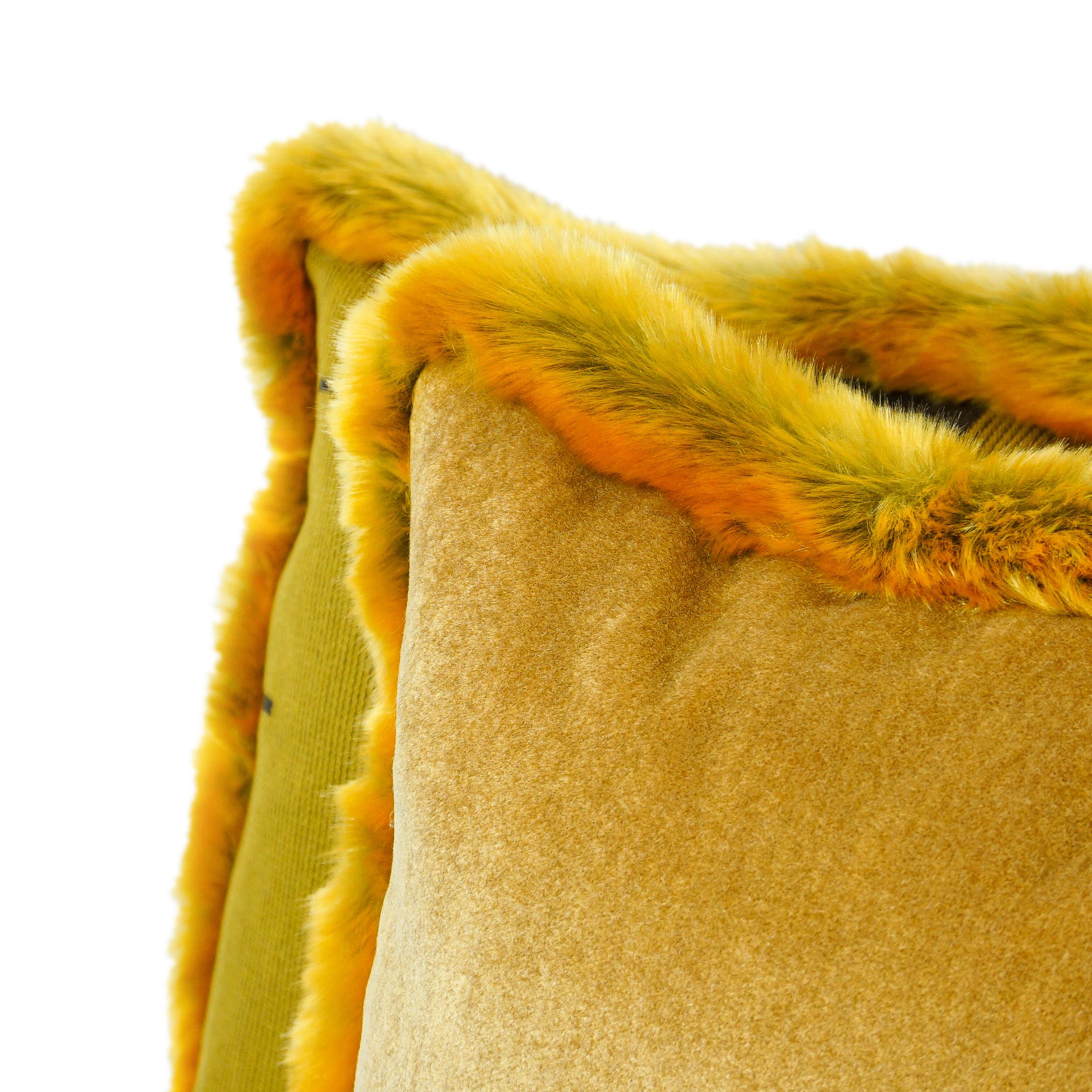 Gold and Brown Throw Pillows with Faux Fur Trim For Sale 1