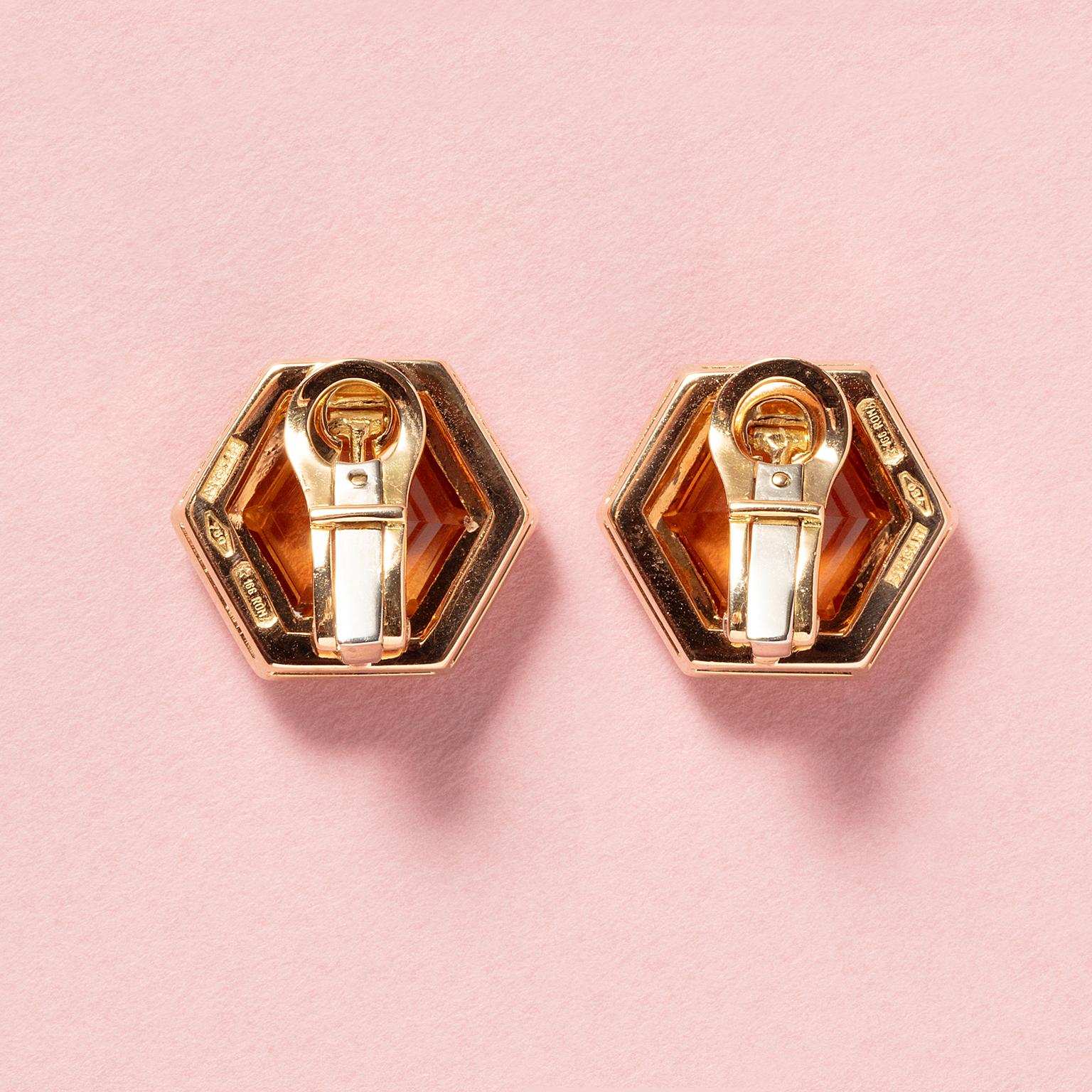 Hexagon Cut Gold and citrine Bulgari earrings For Sale