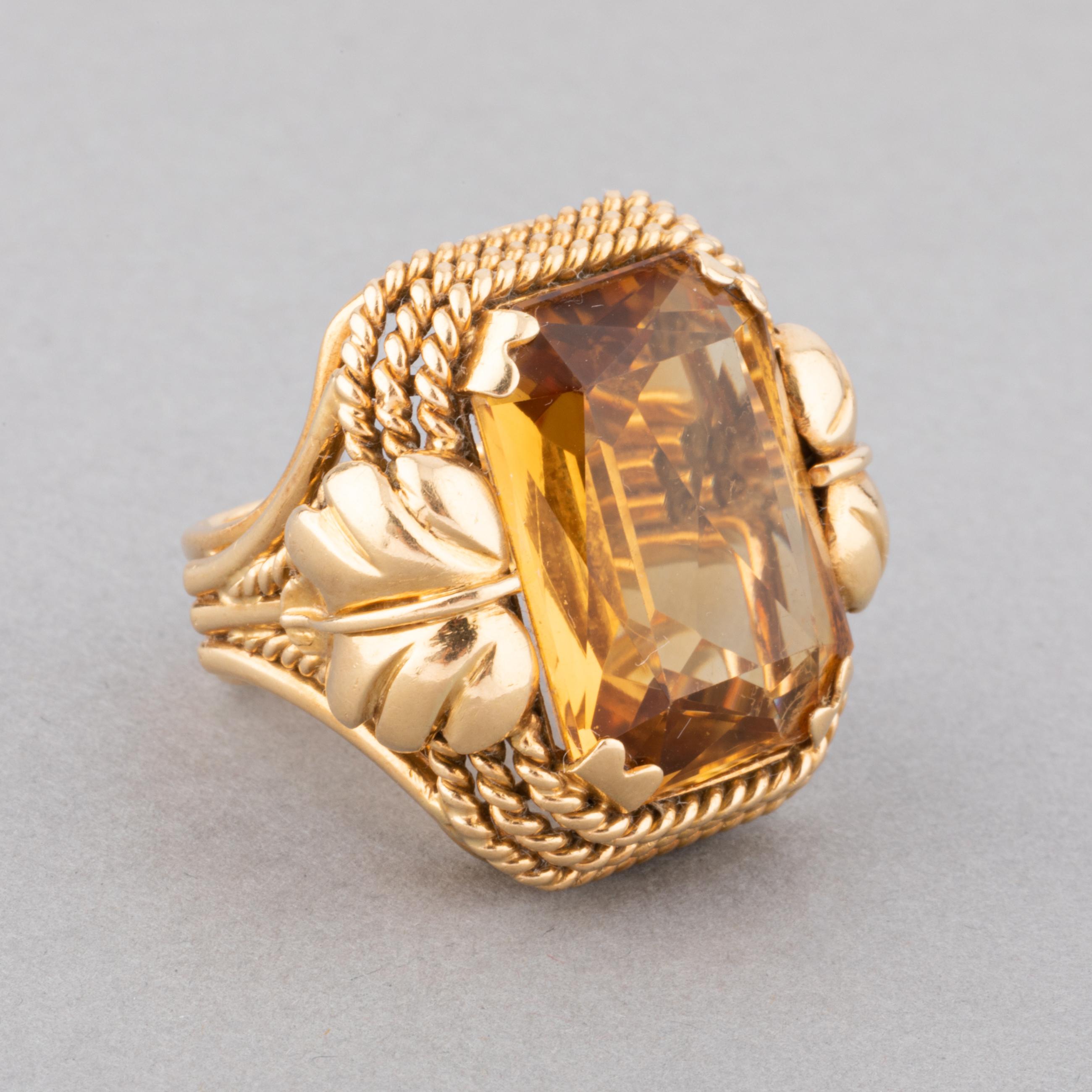 Gold and Citrine French Vintage Ring In Good Condition In Saint-Ouen, FR