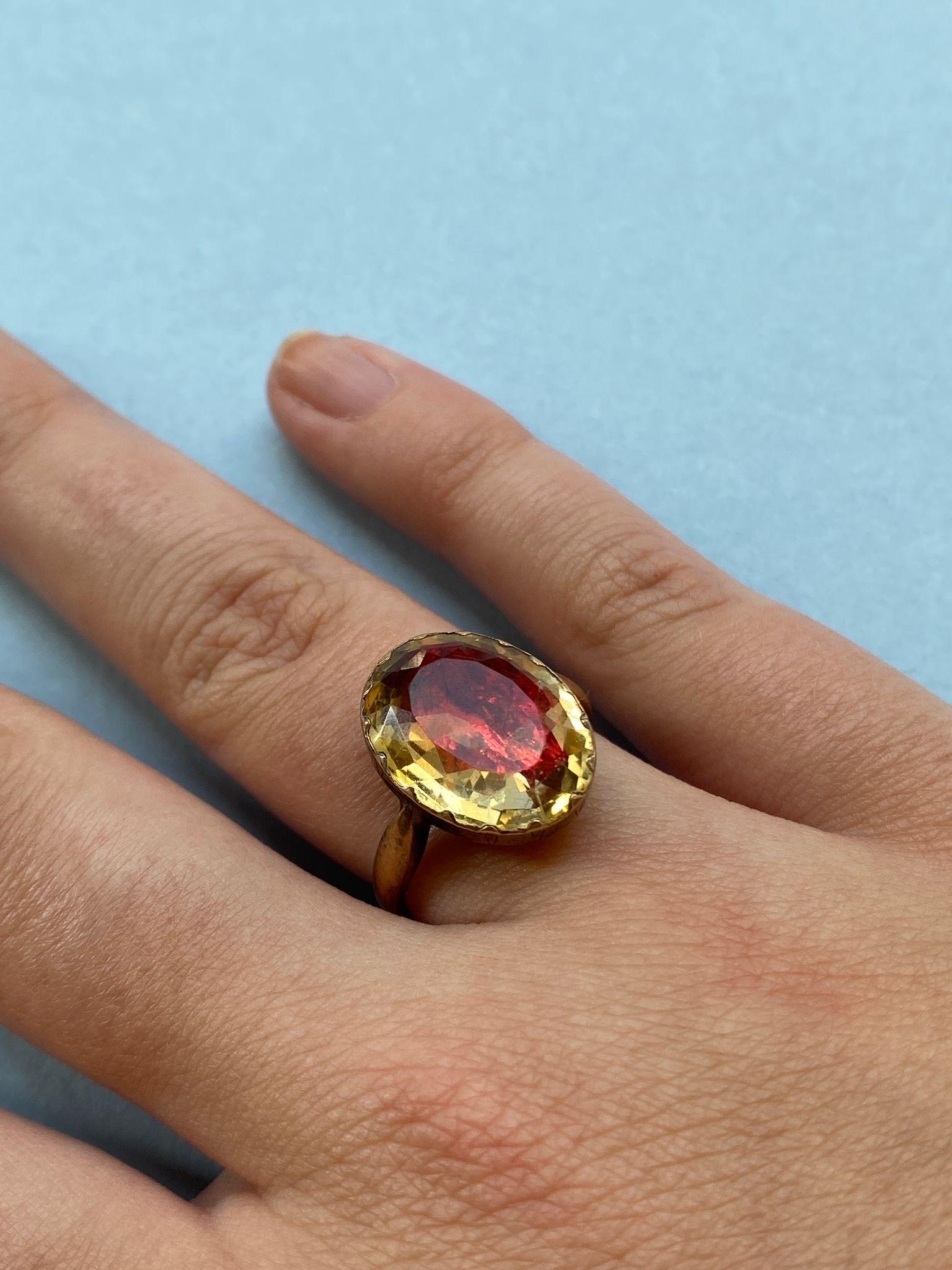 Oval Cut Gold and Citrine Ring For Sale