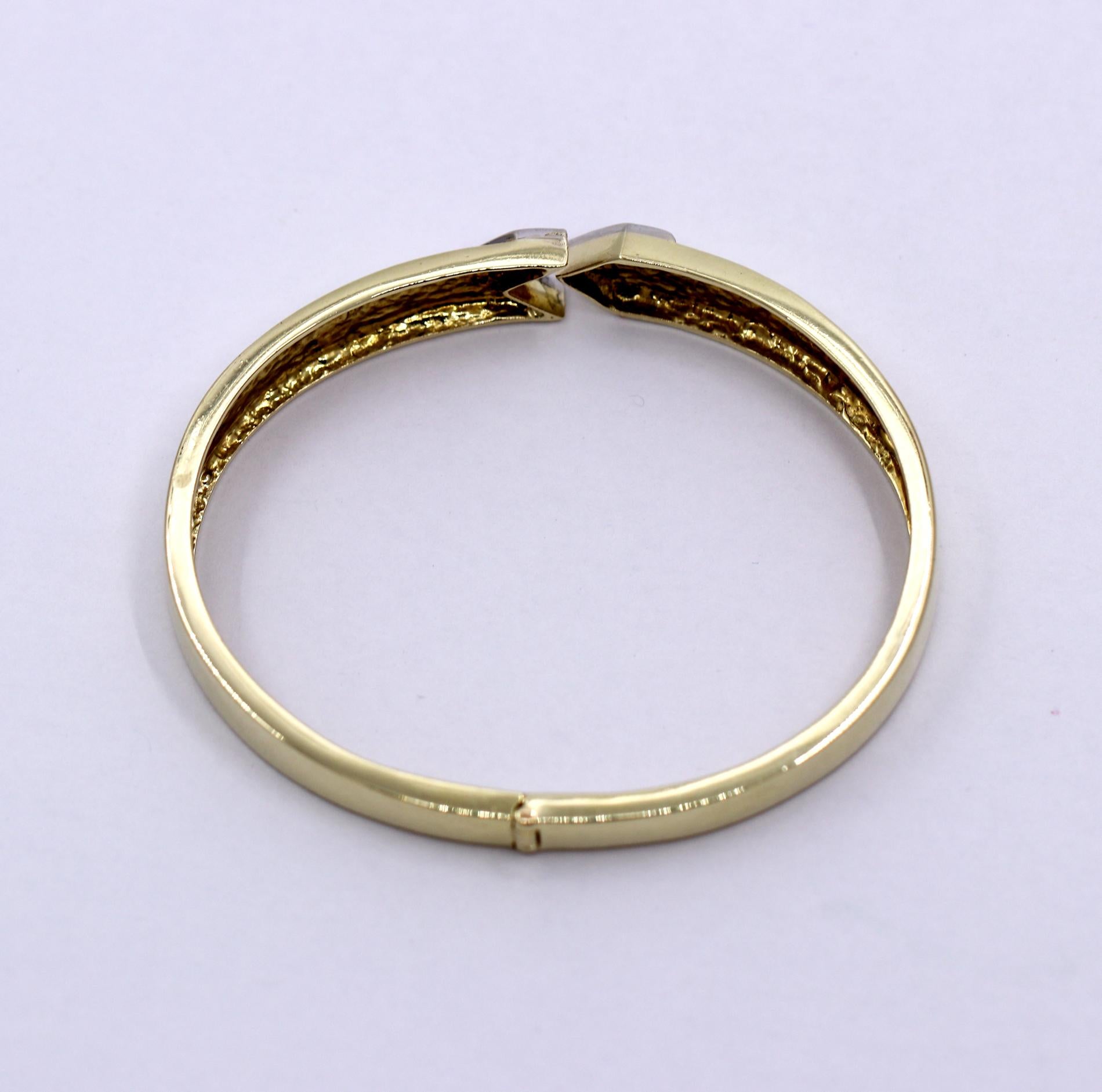 gold arrow bracelet