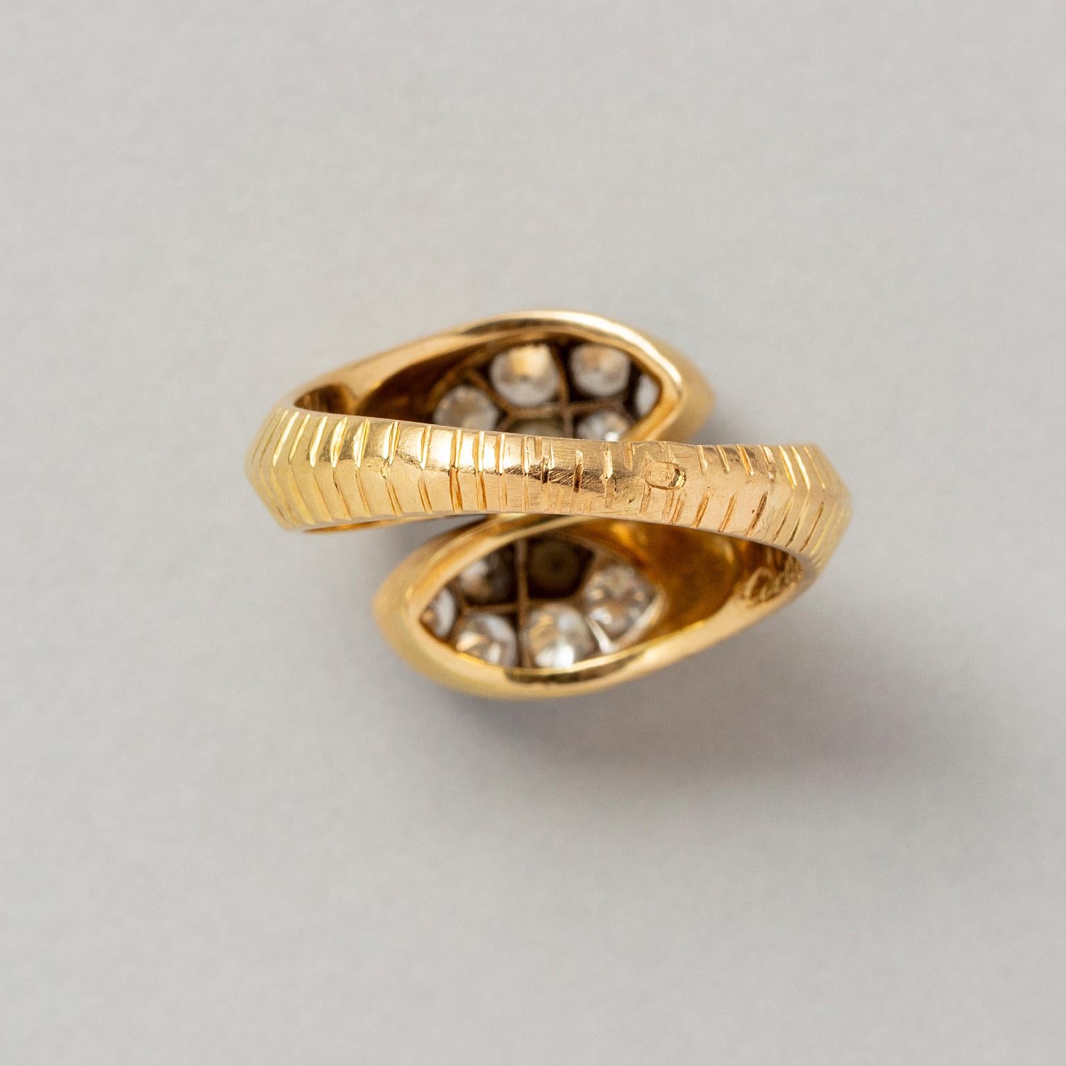 Anello Cartier Toi et Moi in oro e diamanti In condizioni buone in vendita a Amsterdam, NL