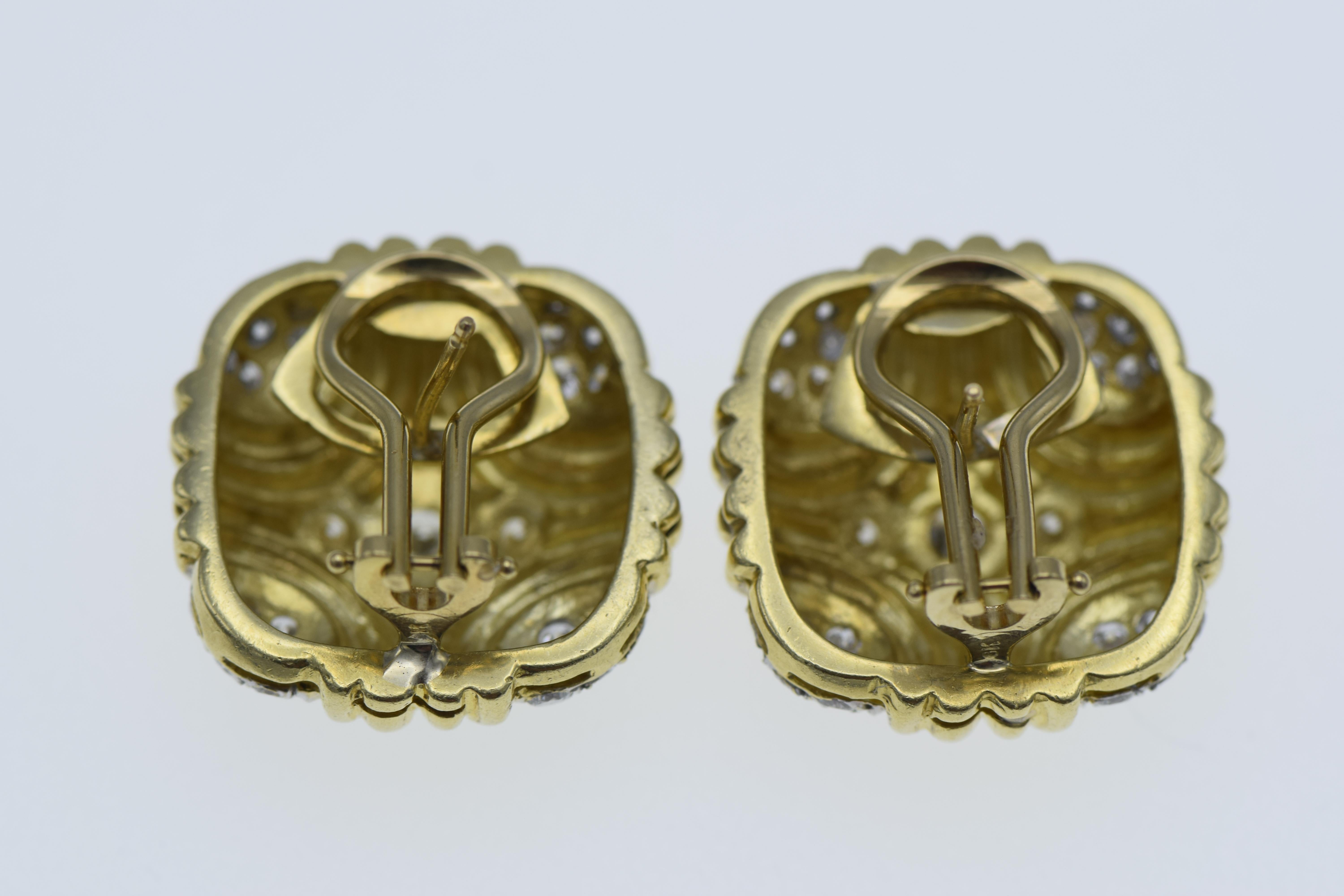 Round Cut Gold and Diamond Earrings For Sale