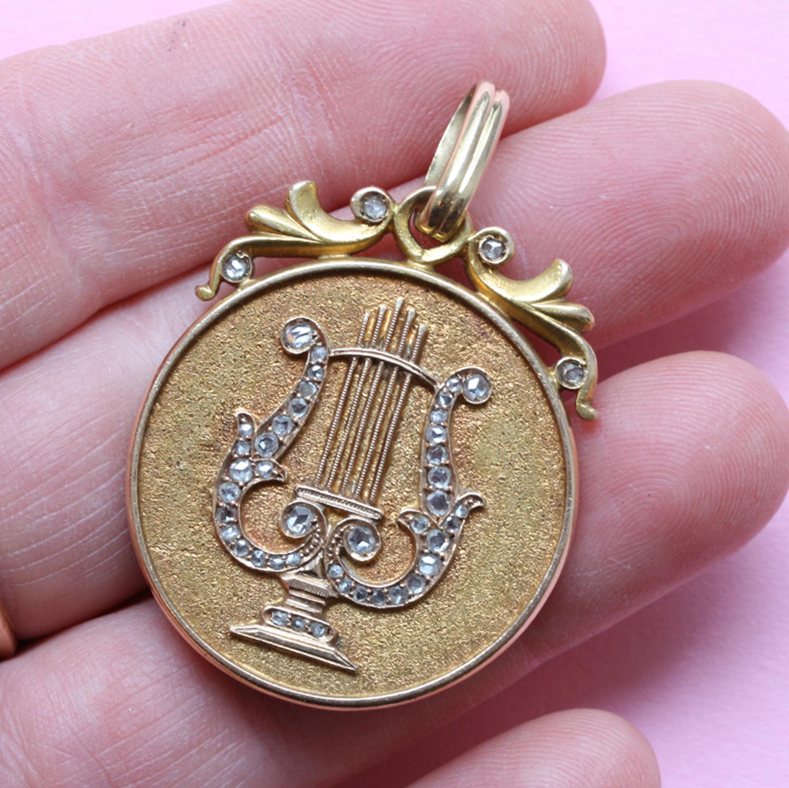 Women's or Men's Gold and Diamond Lyre Pendant For Sale