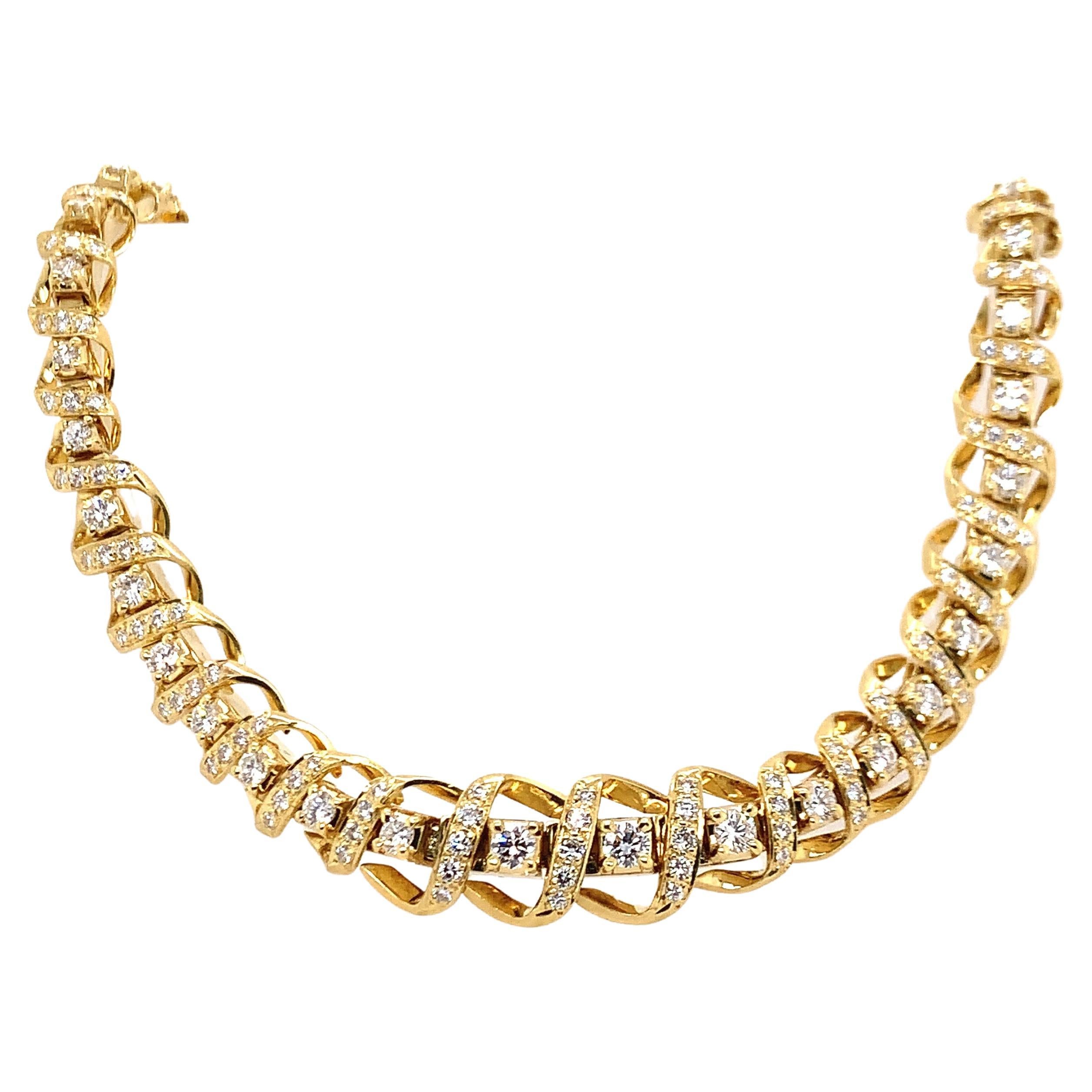 Gold and Diamond Necklace For Sale