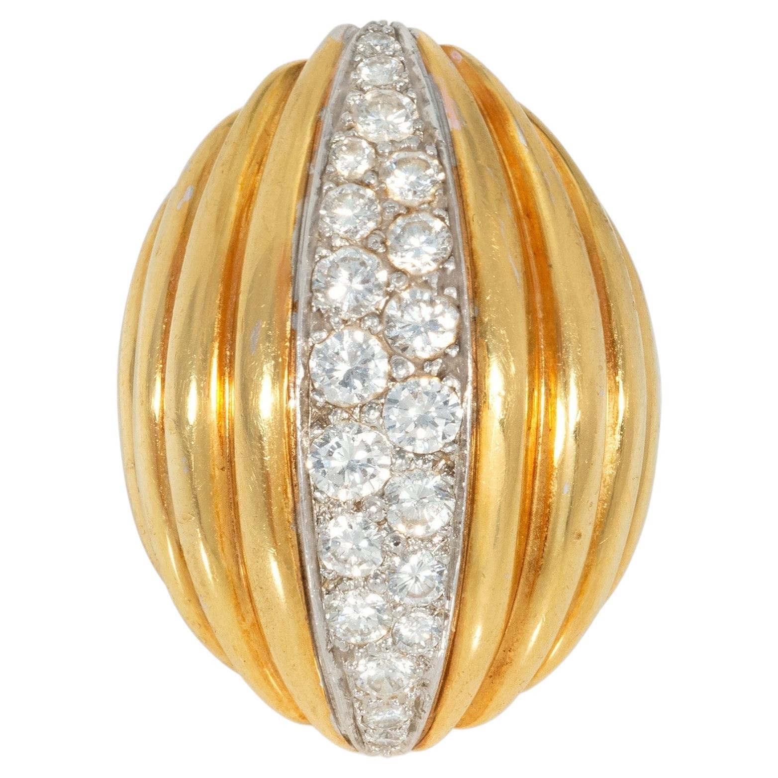 Gold and diamond ribbed cocktail ring For Sale