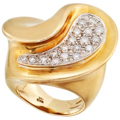 Gold and Diamond Sculptural Cocktail Ring, 18 Karat Yellow Gold