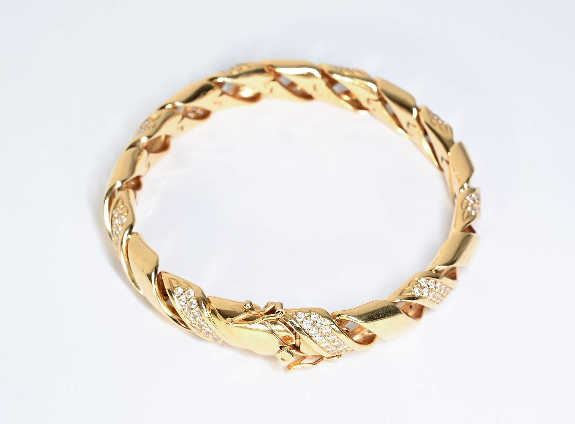 Gold and Diamond Woven Bracelet In Excellent Condition For Sale In Darnestown, MD