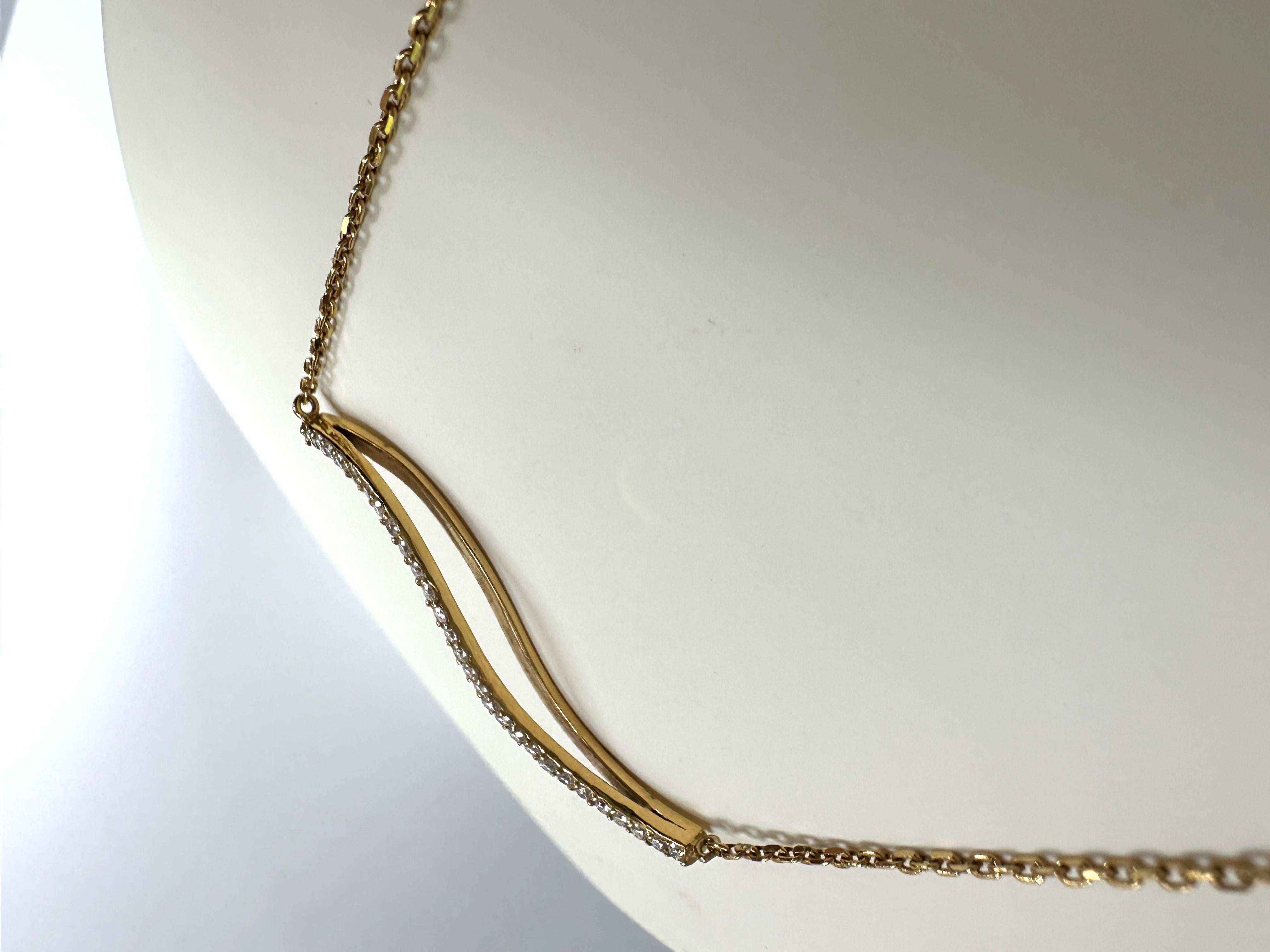 Taglio brillante Collana in oro e diamanti in vendita