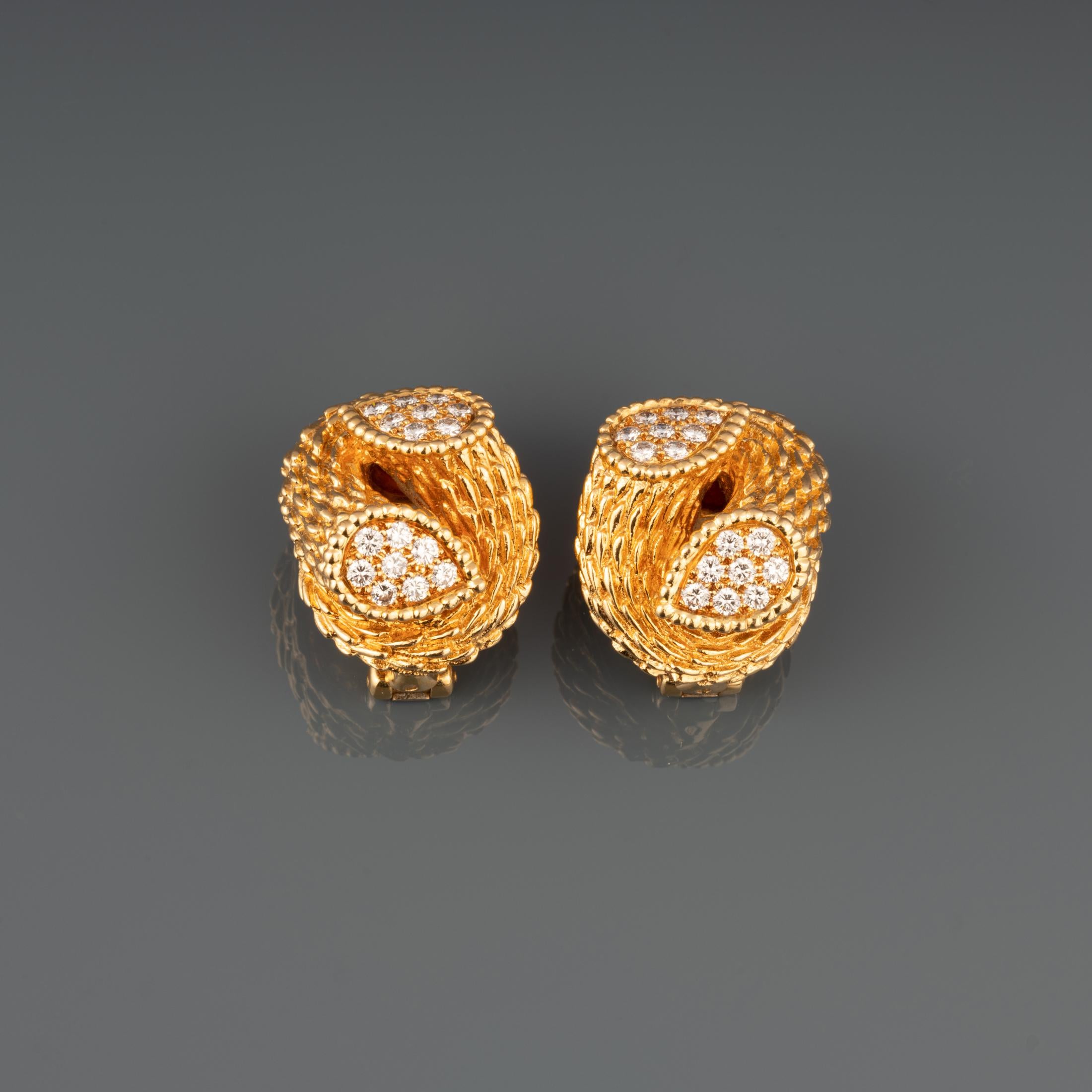 Women's Gold and Diamonds Vintage Boucheron Clip Earrings For Sale
