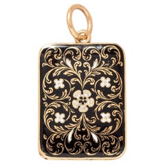 Pendentif Vinaigrette française en or et émail