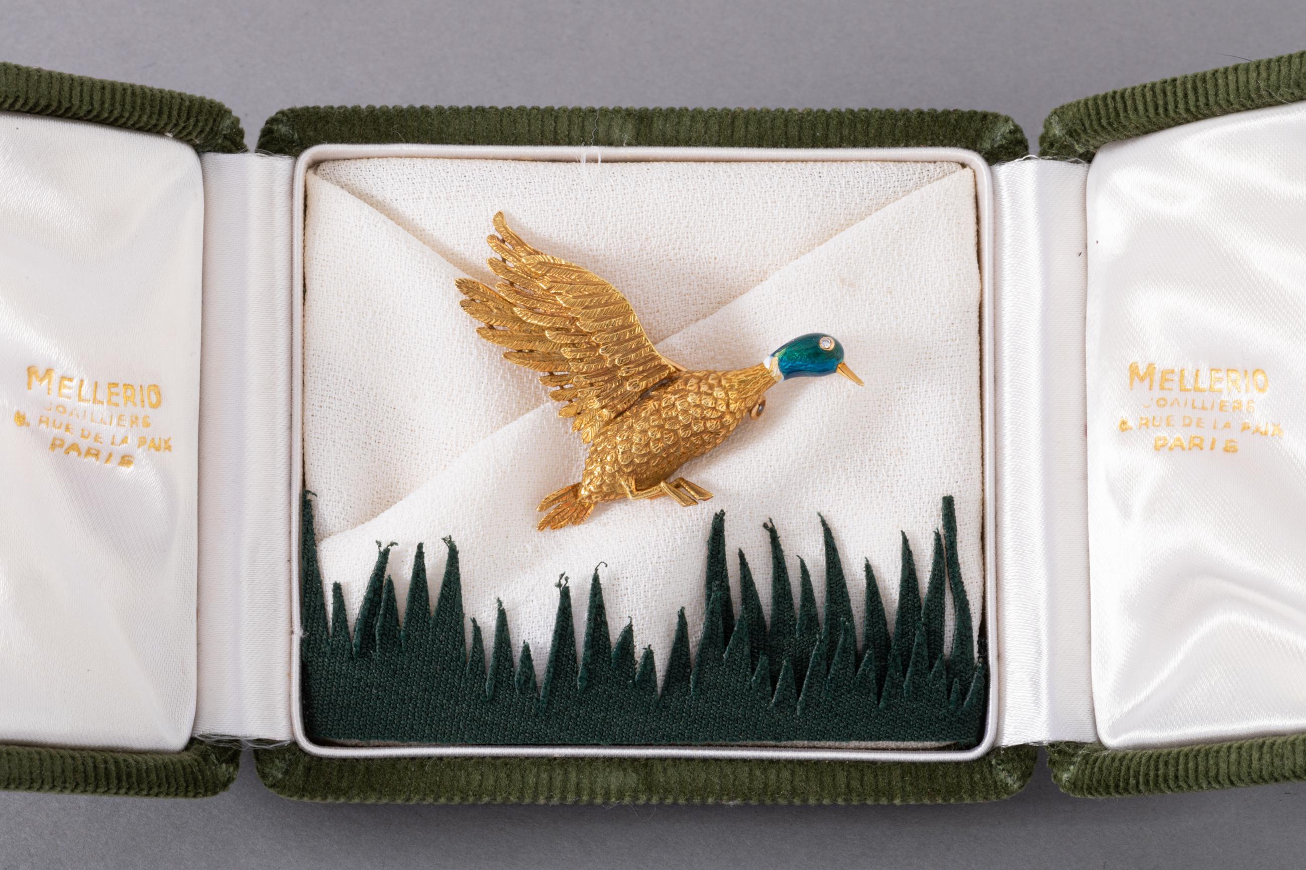 Gold and Enamel Mellerio Bird Brooch In Fair Condition In Saint-Ouen, FR