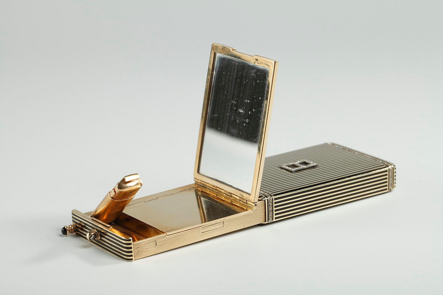 Minaudière Art Déco en or et émail, 1920-1930 5