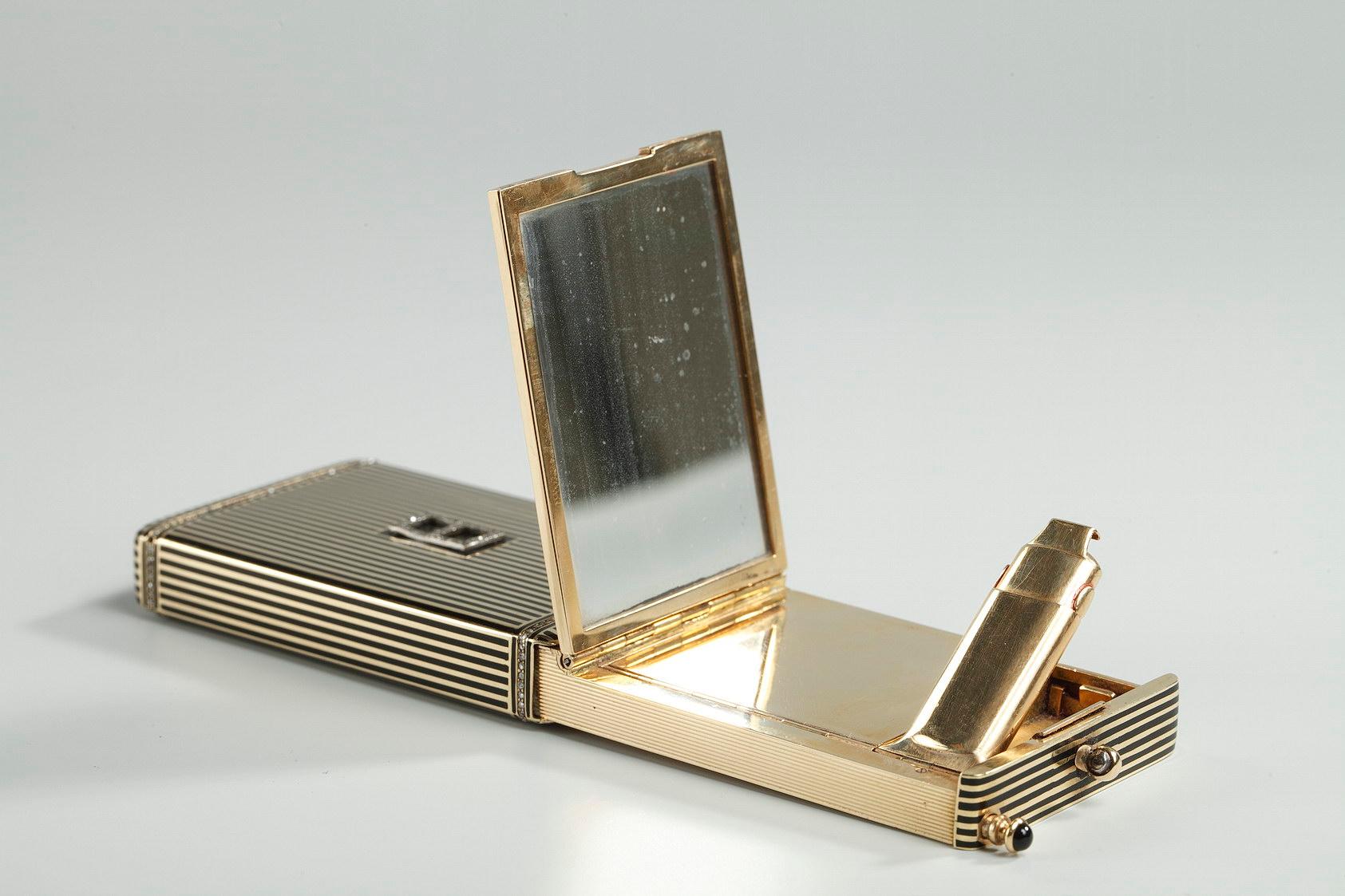 Minaudière Art Déco en or et émail, 1920-1930 4