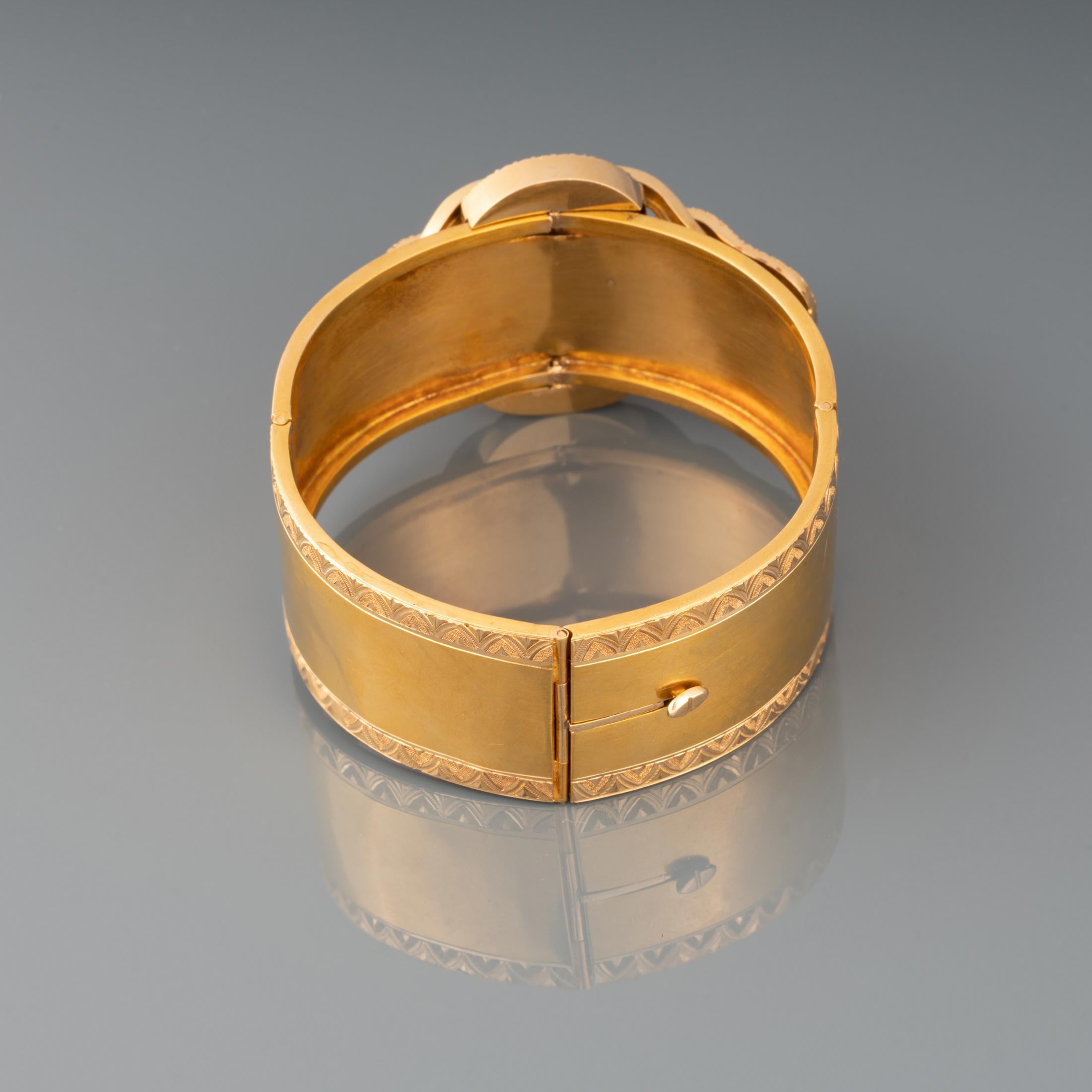 Gold and Enamel Napoleon III Bracelet For Sale 2