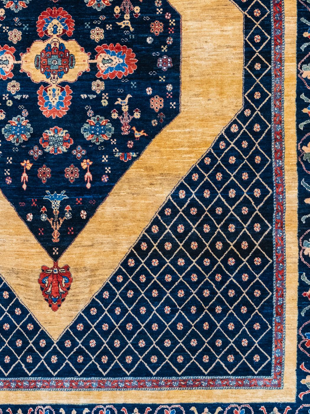 Tribal Tapis persan Shekarloo or et indigo, laine, noué à la main, 7' x 9' en vente