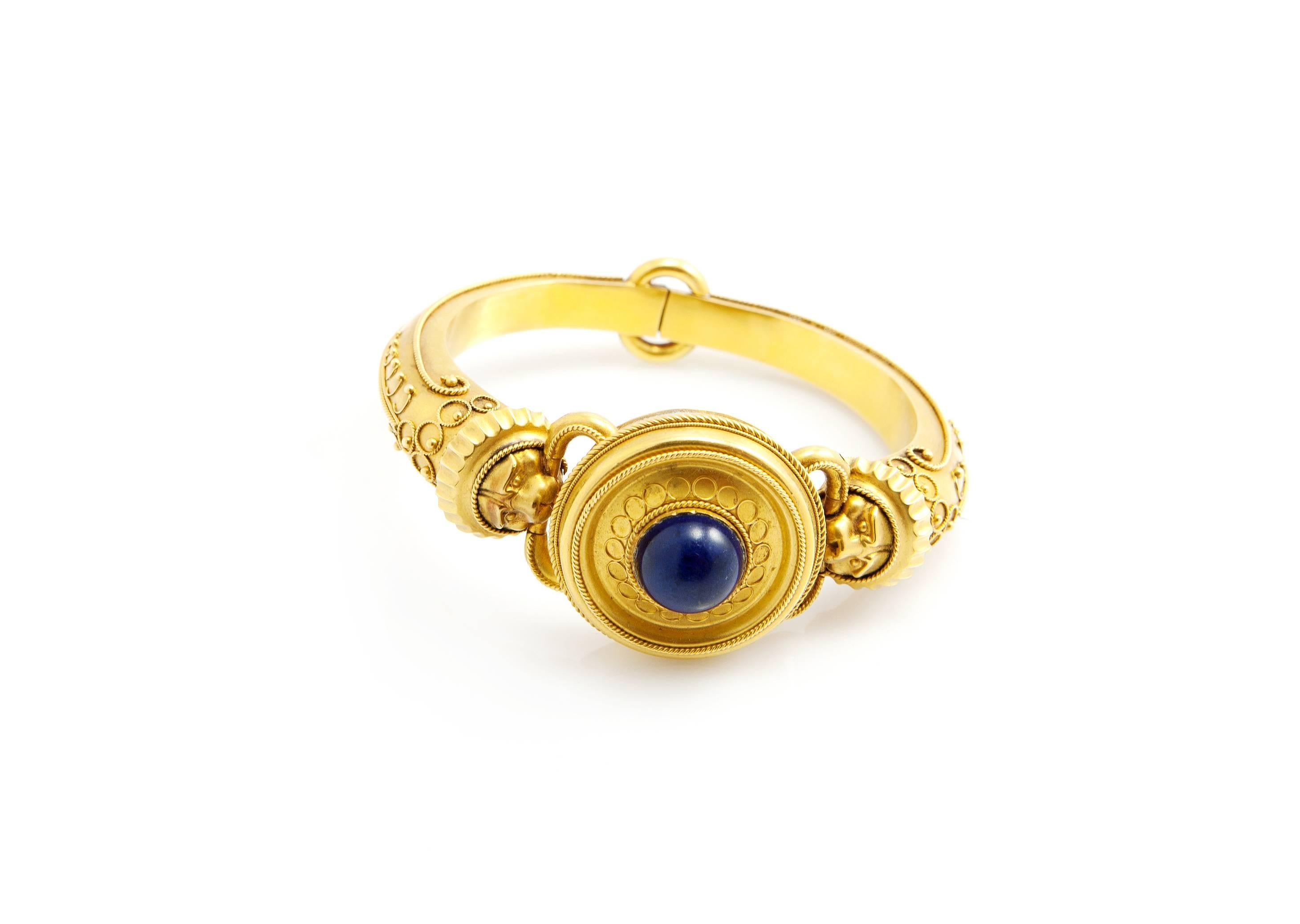 Gold and Lapis Lazuli Etruscan Revival Parure, French, circa 1870 For Sale 1