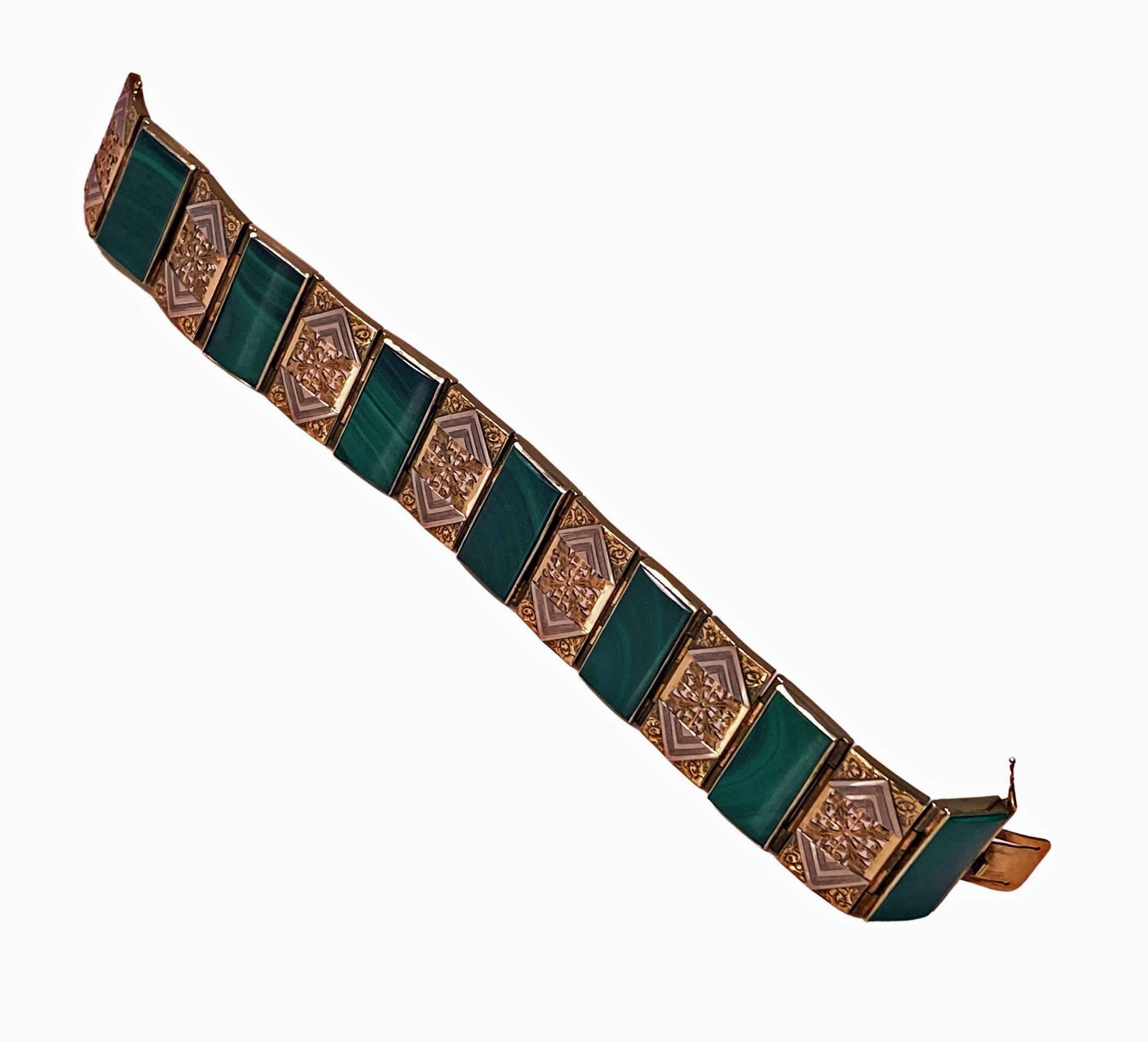 Gold and Malachite Bracelet Austria C.1970 In Good Condition For Sale In Toronto, ON