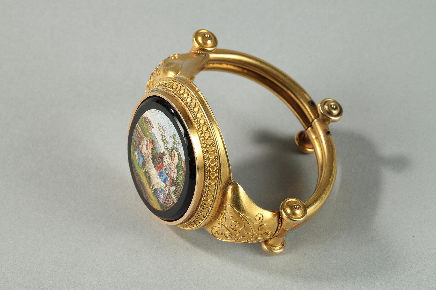 Gold and Micromosaic Bracelet, circa 1860-1870 For Sale 3