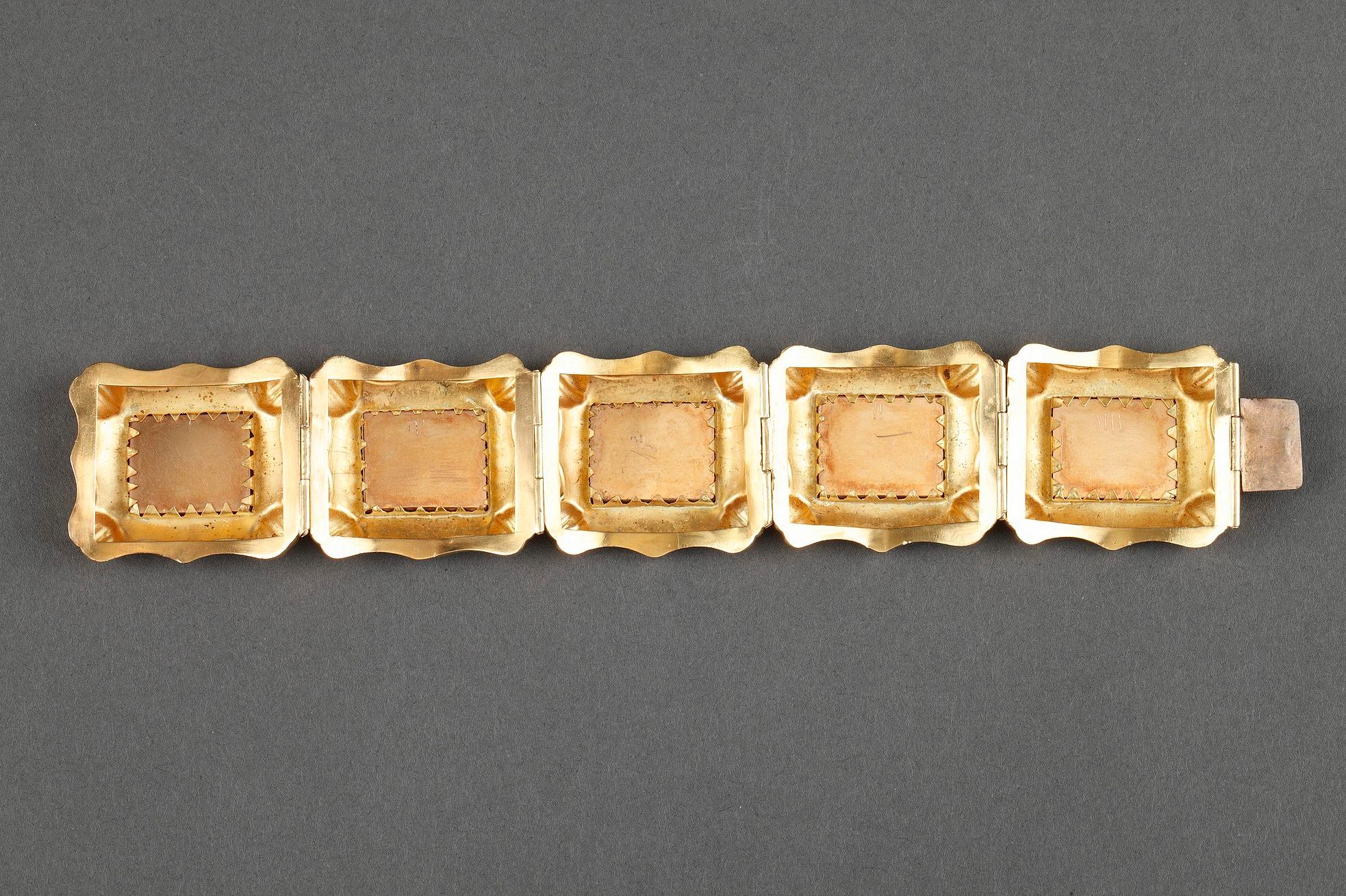 Gold and Micromosaic Bracelet, First Half of the 19th Century Work For Sale 11