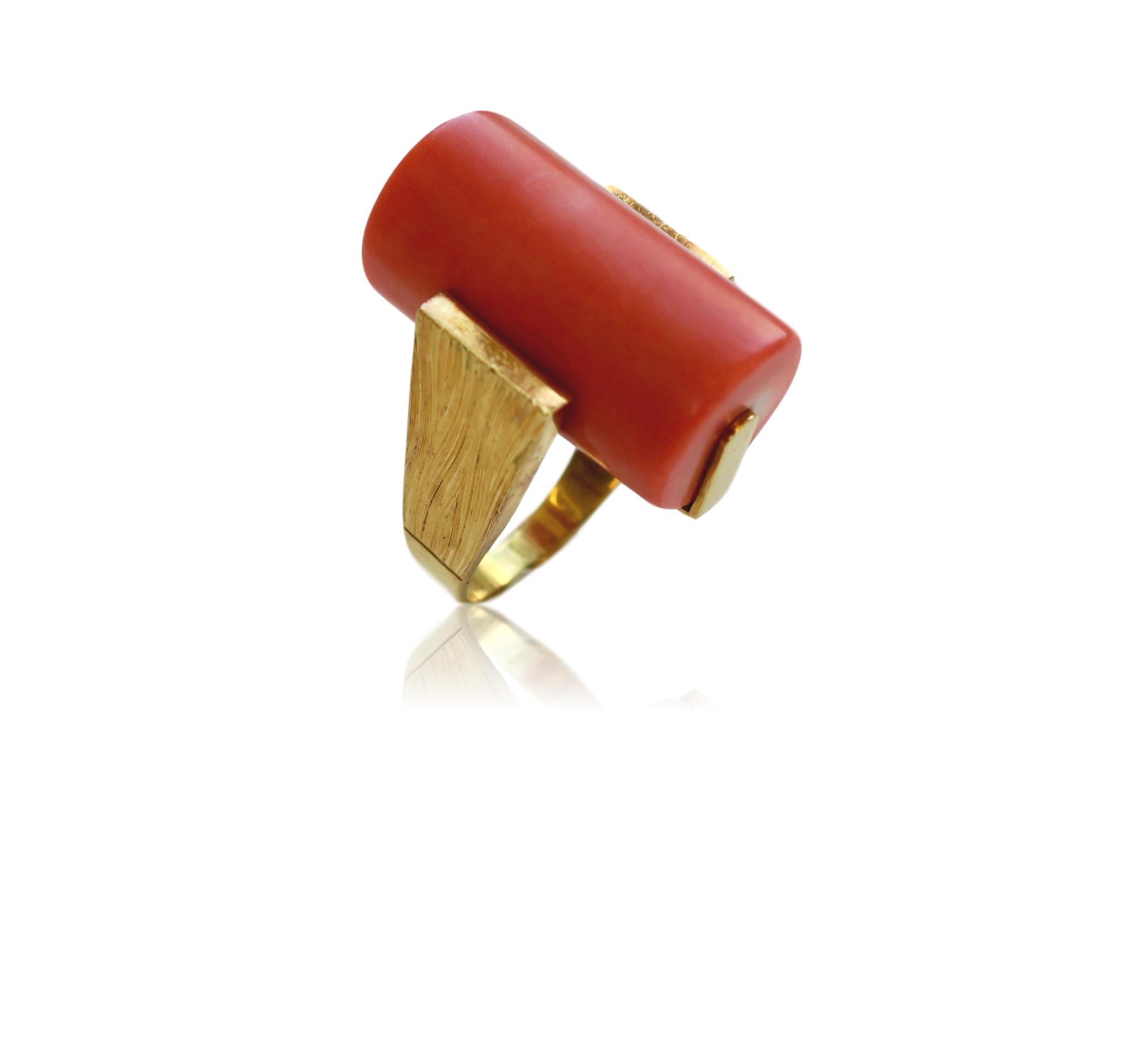 Modernist Gold and Natural-Color Coral Ring, French, 1970s