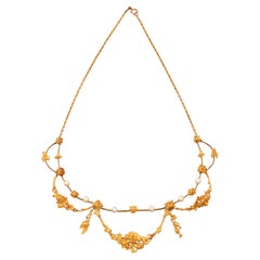 Collana antica francese in oro e perle naturali