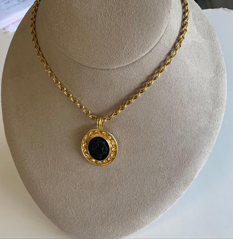 Classical Roman Gold and Onyx Cameo Pendant For Sale