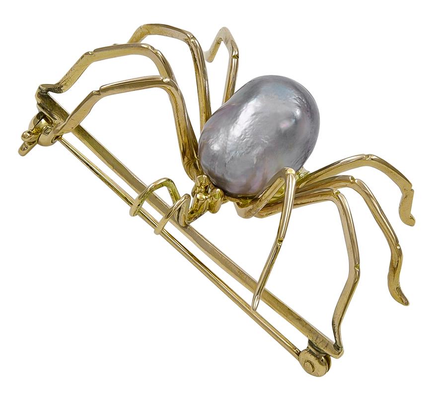 Gold and Pearl Spider Brooch In Excellent Condition In New York, NY