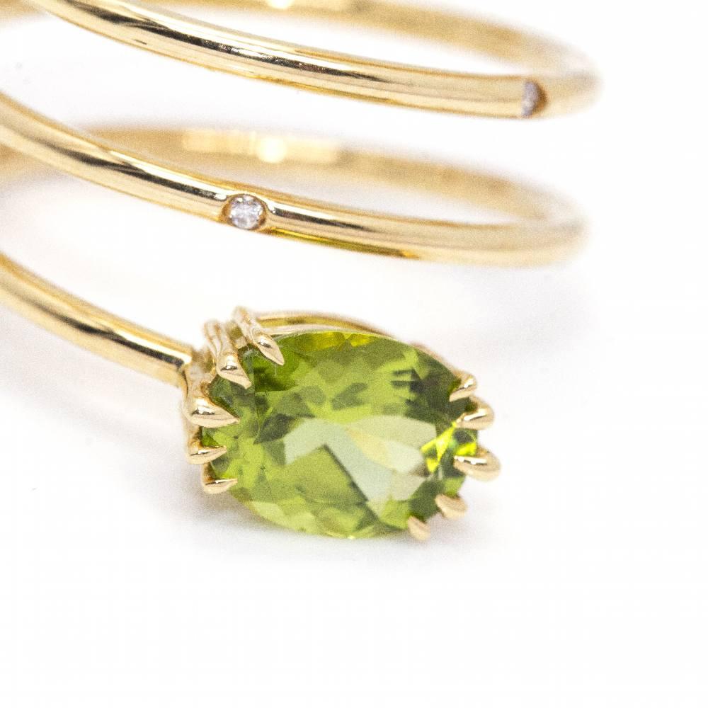 Gold and Peridot Spiral Ring For Sale 1