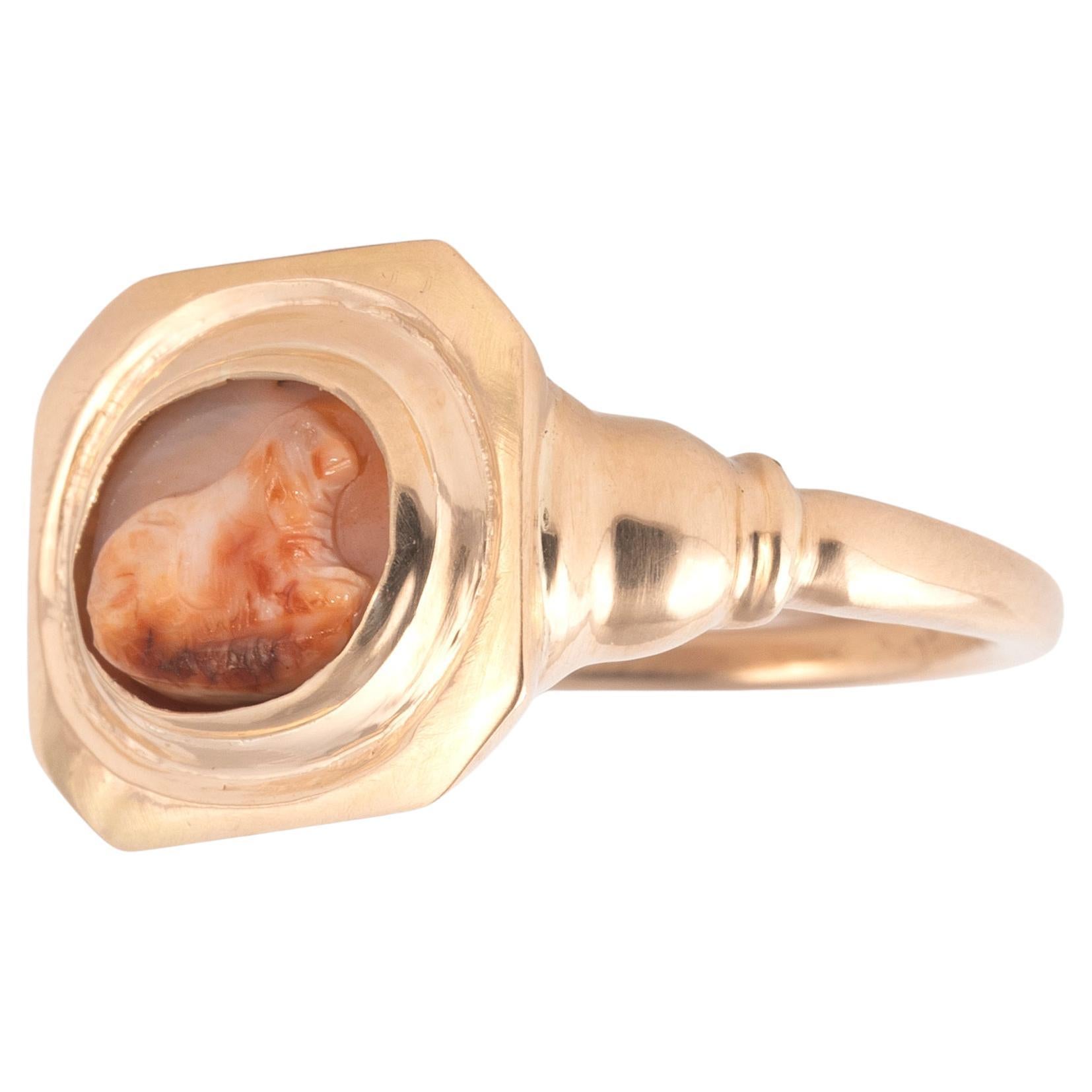 Uncut Gold And Ovoid Agate Roman Cameo Dog Ring 2nd-3rd century AD For Sale