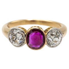 Gold and platinum ring with ruby and old brilliant-cut diamonds 1.80ct