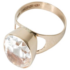 Bague en or et cristal de roche par Tauno Shone:: Finlande:: 1969